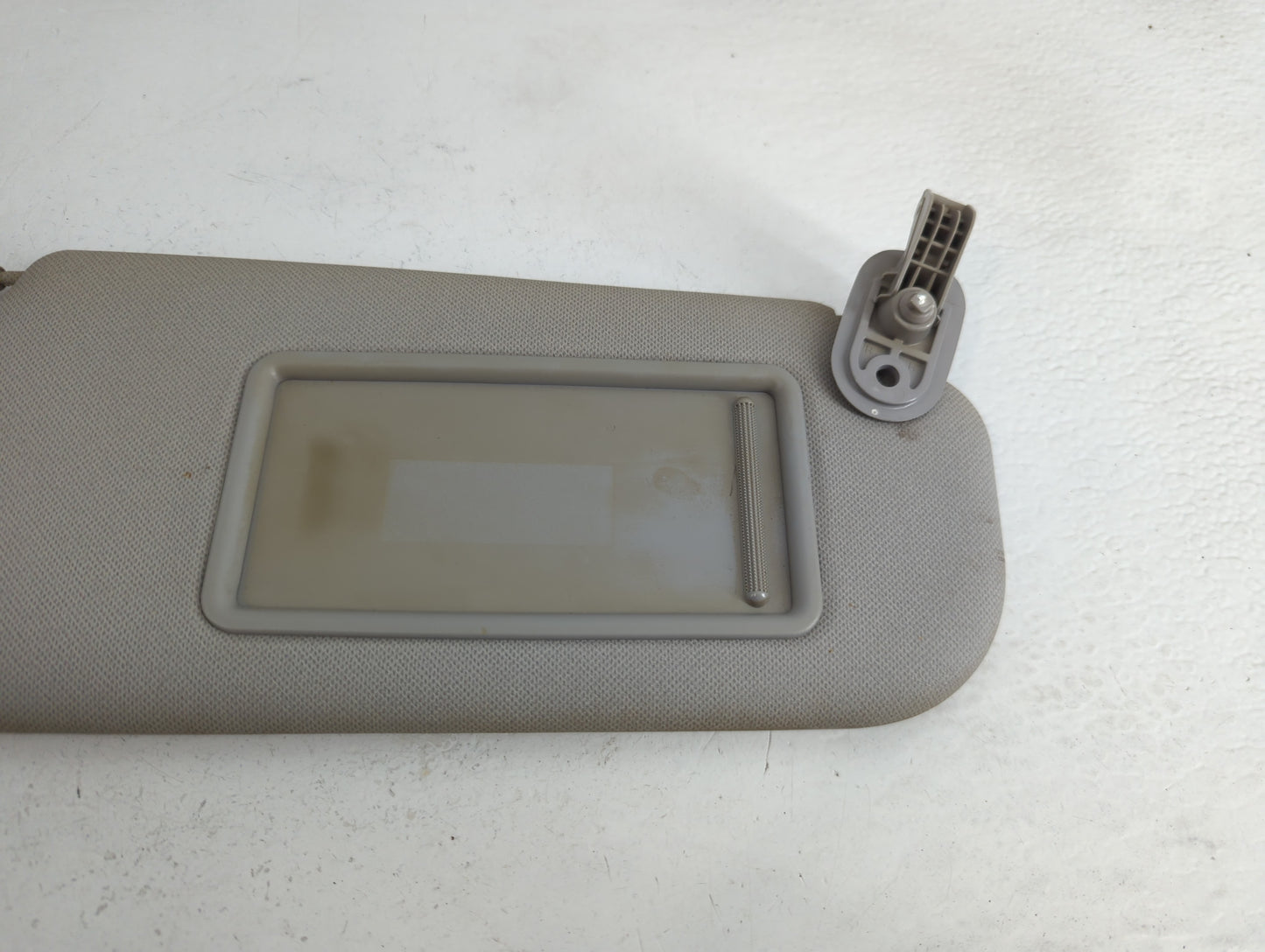 2014-2016 Hyundai Elantra Sun Visor Shade Replacement Passenger Right Mirror Fits Fits 2014 2015 2016 OEM Used Auto Parts - 