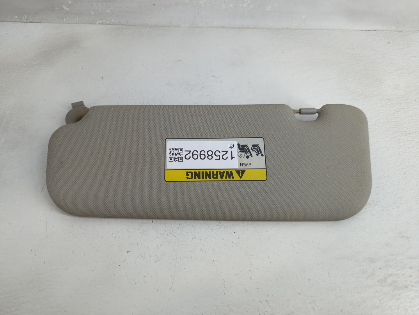2014-2016 Hyundai Elantra Sun Visor Shade Replacement Passenger Right Mirror Fits Fits 2014 2015 2016 OEM Used Auto Parts - 
