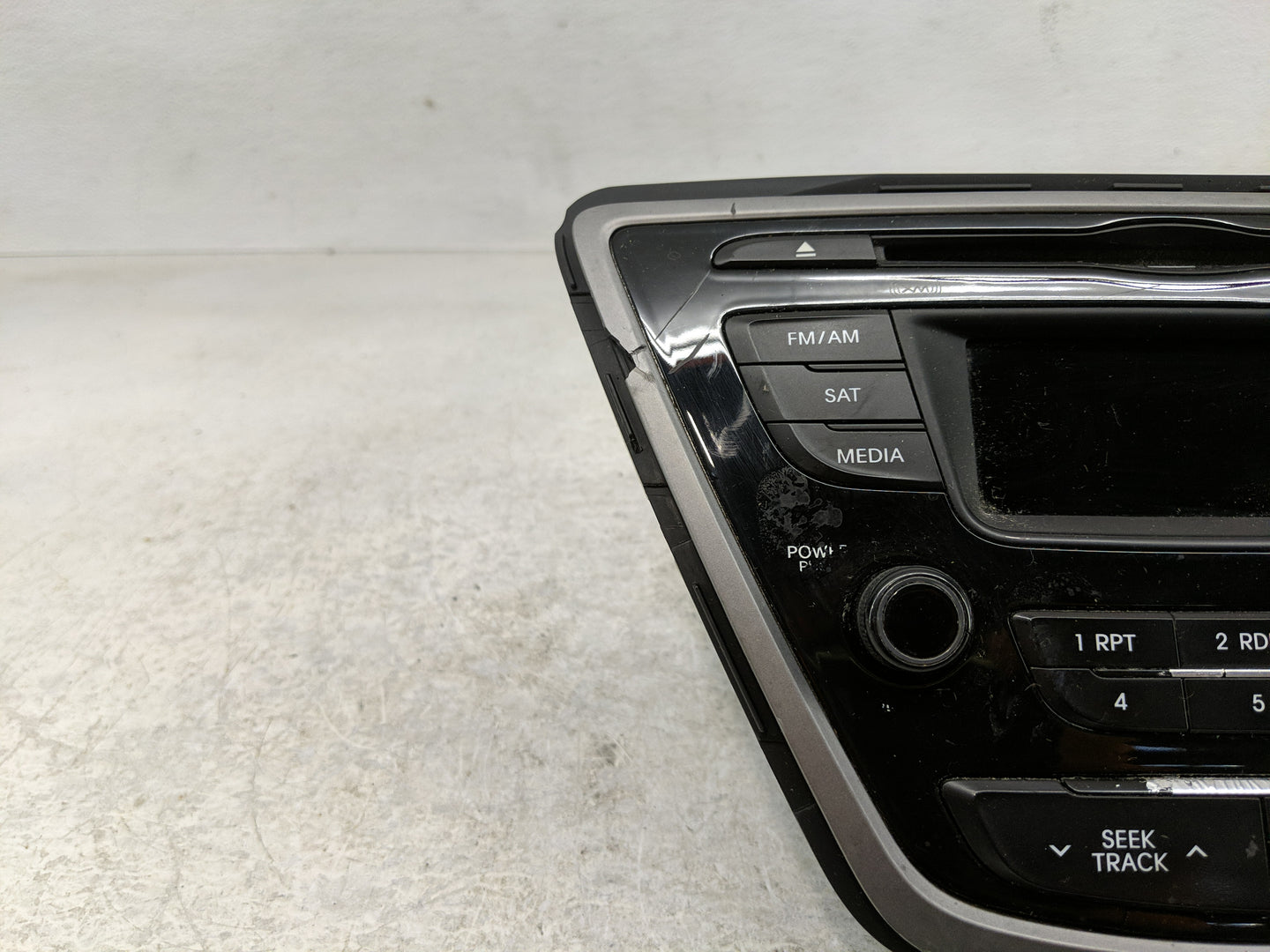 2014-2016 Hyundai Elantra Radio AM FM Cd Player Receiver Replacement P/N:96170-3X156GU Fits Fits 2014 2015 2016 OEM Used Aut