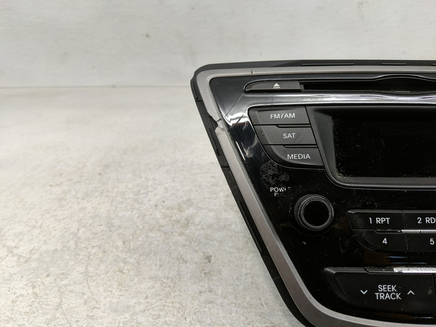 2014-2016 Hyundai Elantra Radio AM FM Cd Player Receiver Replacement P/N:96170-3X156GU Fits Fits 2014 2015 2016 OEM Used Aut