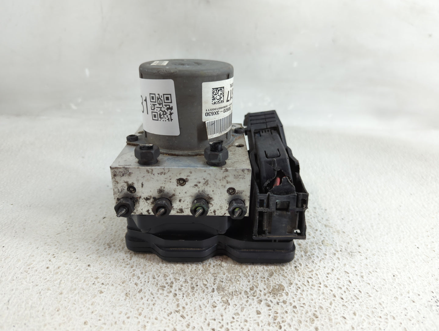 2014-2016 Hyundai Elantra ABS Pump Control Module Replacement P/N:BE6003G510 Fits Fits 2014 2015 2016 OEM Used Auto Parts - 