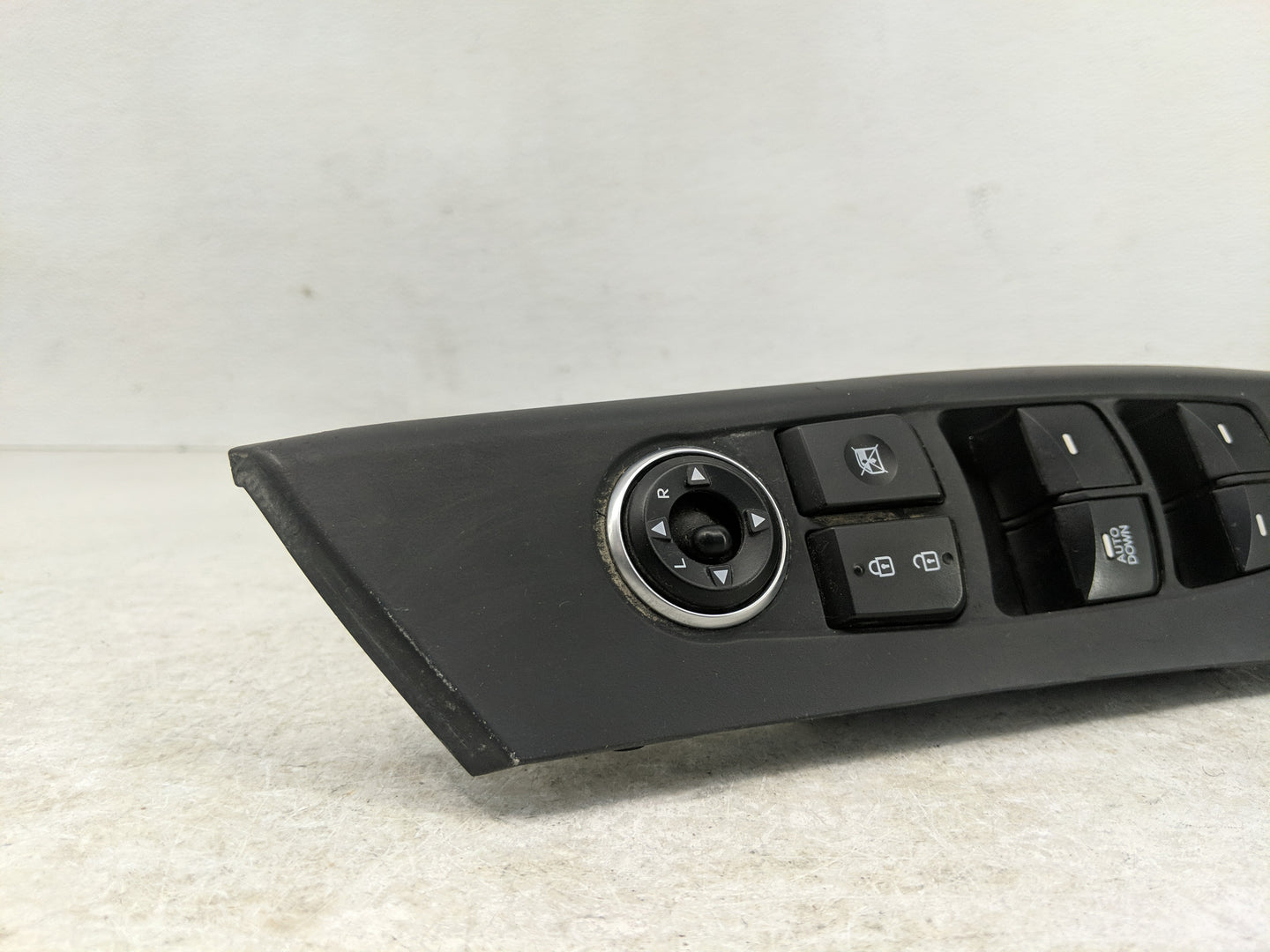 2014-2016 Hyundai Elantra Master Power Window Switch Replacement Driver Side Left P/N:82730-3X000 Fits Fits 2014 2015 2016 O