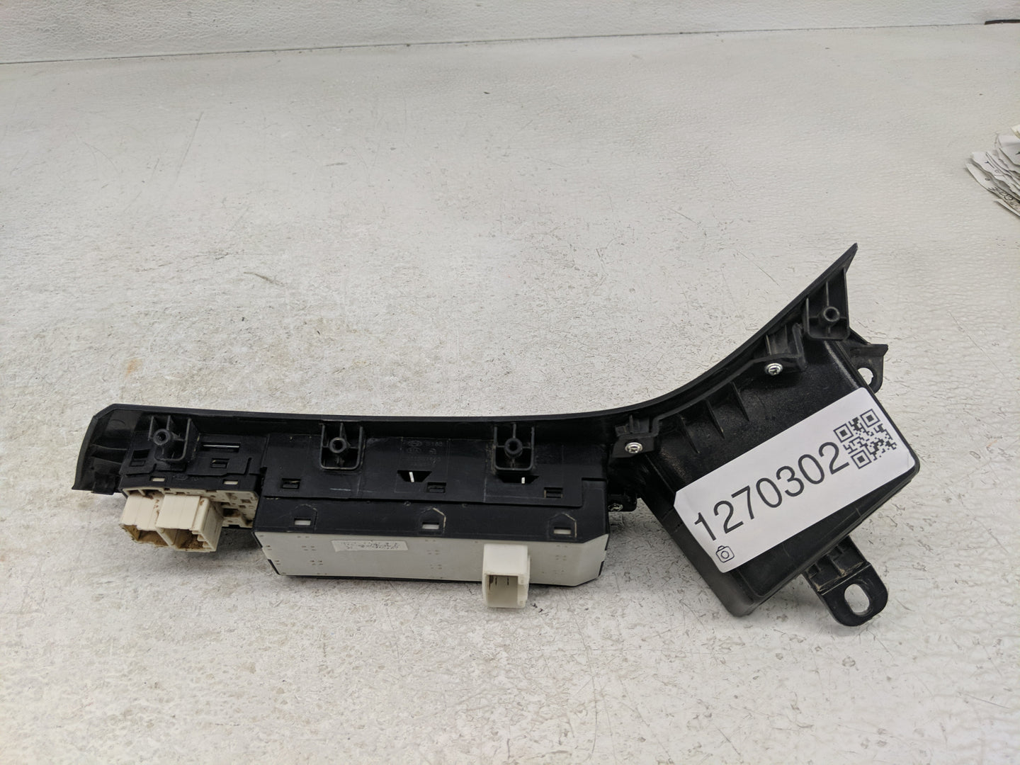 2014-2016 Hyundai Elantra Master Power Window Switch Replacement Driver Side Left P/N:82730-3X000 Fits Fits 2014 2015 2016 O