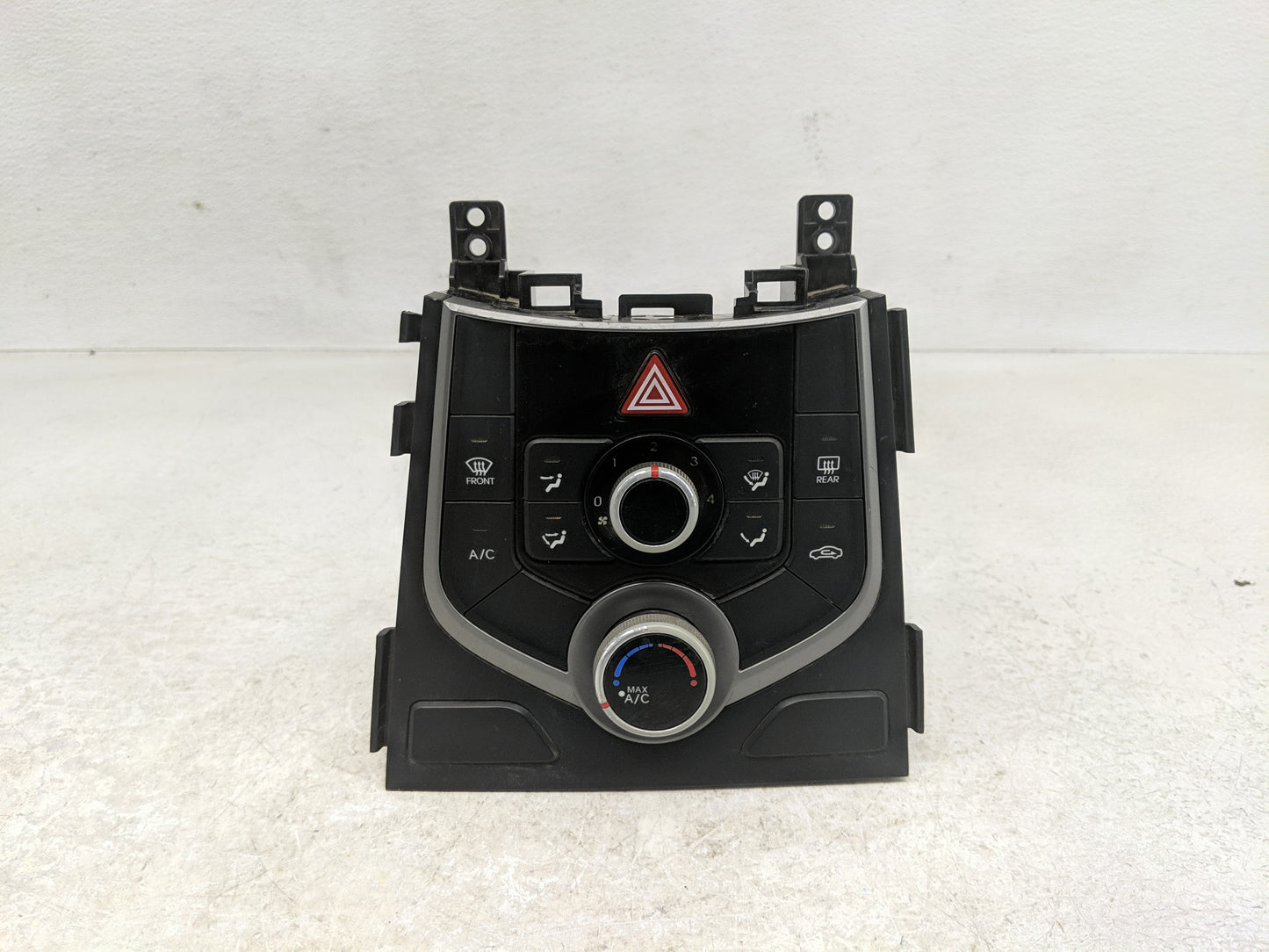 2014-2016 Hyundai Elantra Climate Control Module Temperature AC/Heater Replacement P/N:97250-3XCC1 C500-ATDCF Fits OEM Used 