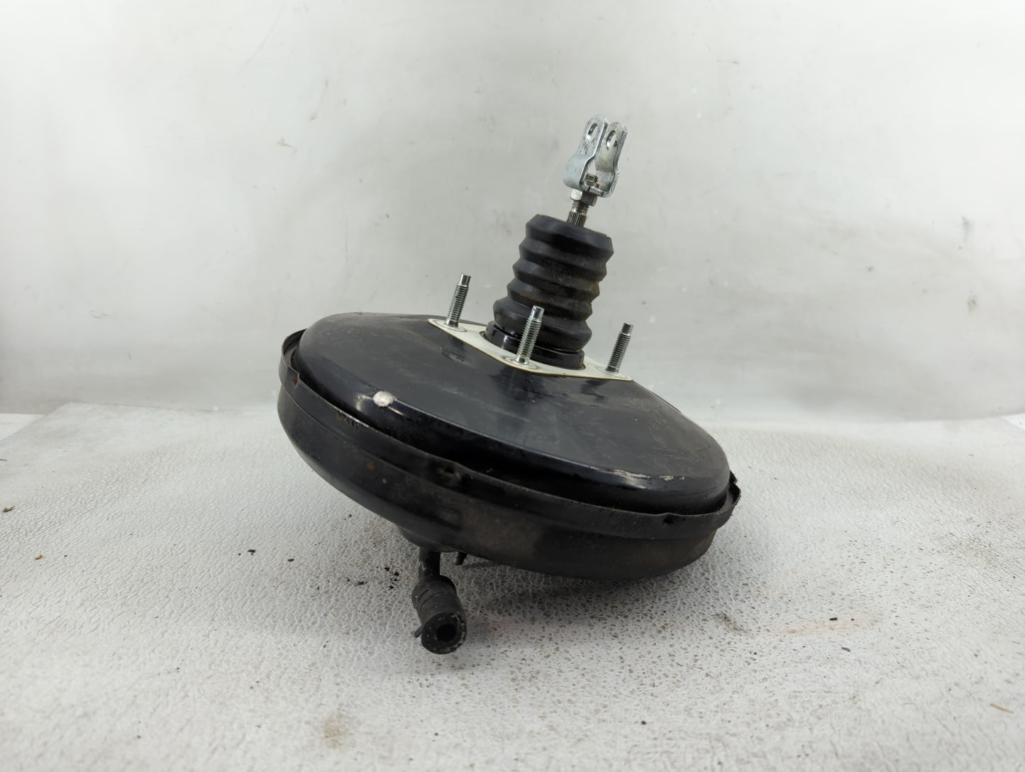 2011-2016 Hyundai Elantra Power Brake Booster Oem - Oemusedautoparts1.com