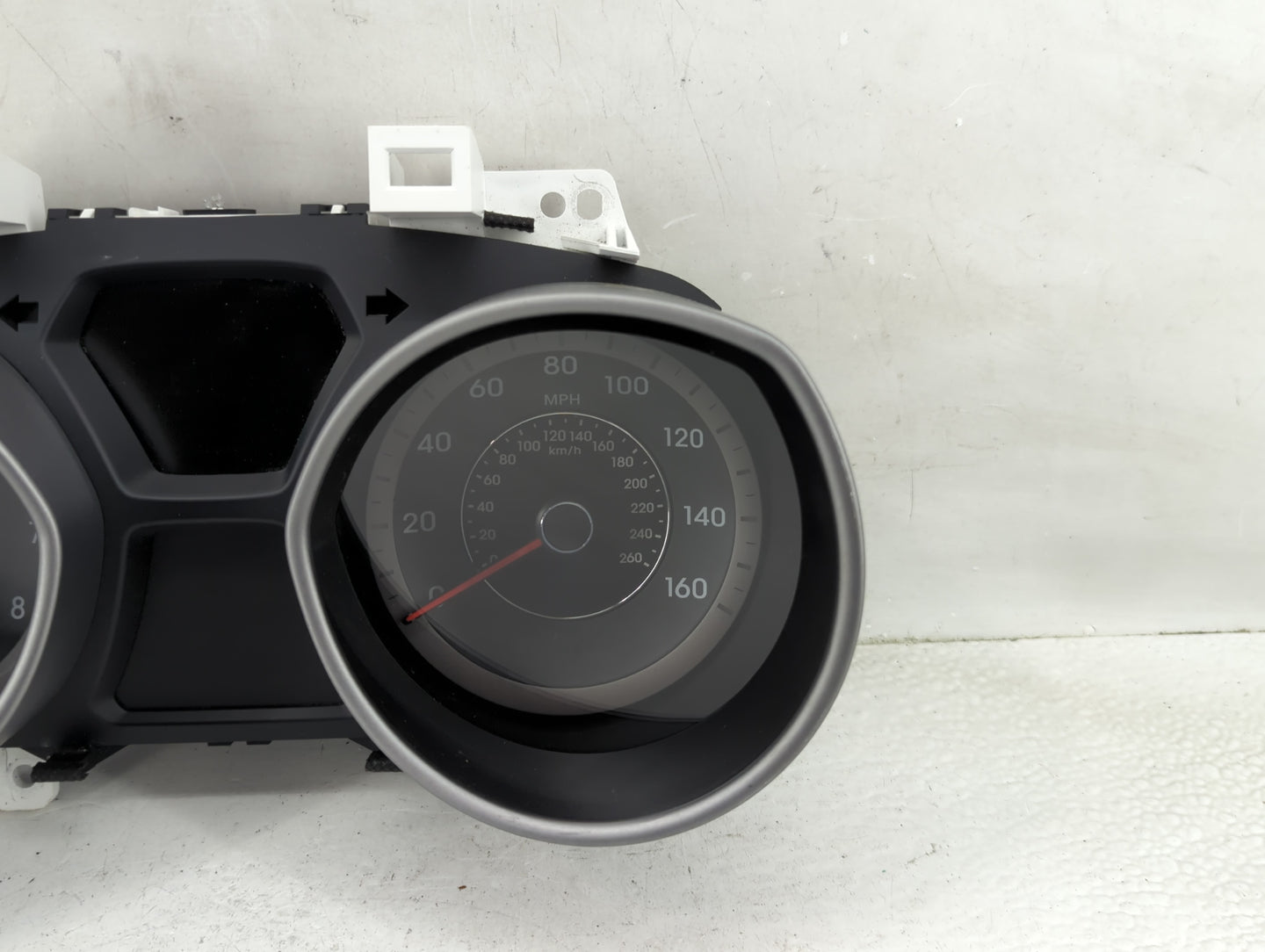 2014-2016 Hyundai Elantra Instrument Cluster Speedometer Gauges P/N:11002-799100H 94004-3X240 Fits Fits 2014 2015 2016 OEM U