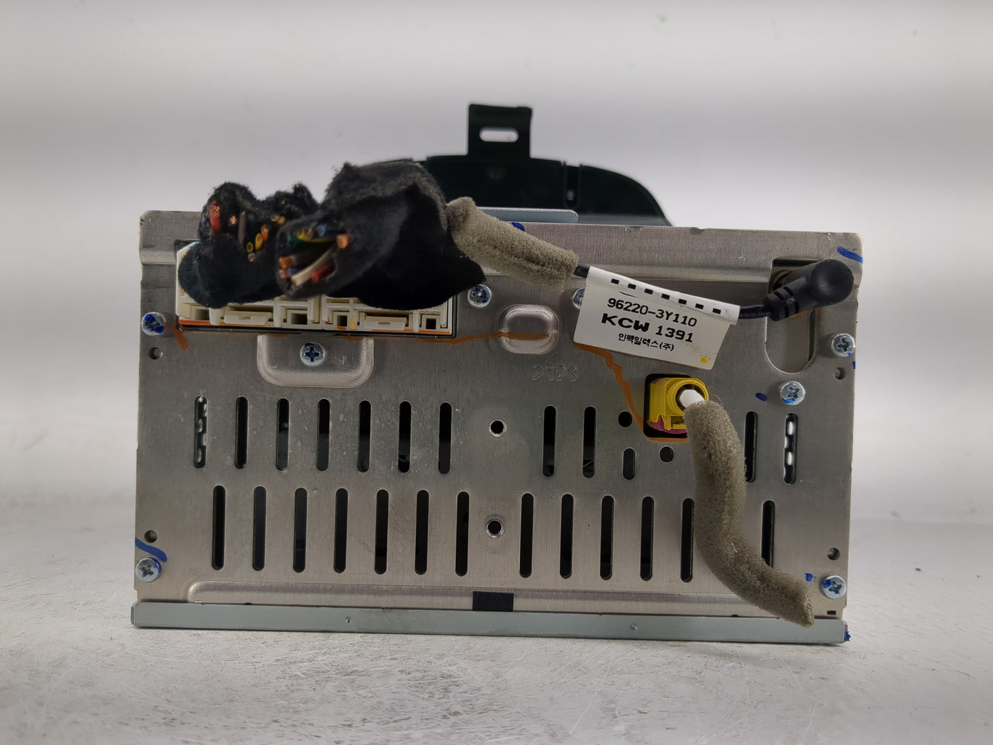 2014-2016 Hyundai Elantra Radio AM FM Cd Player Receiver Replacement P/N:96170-3X156GU Fits Fits 2014 2015 2016 OEM Used Aut