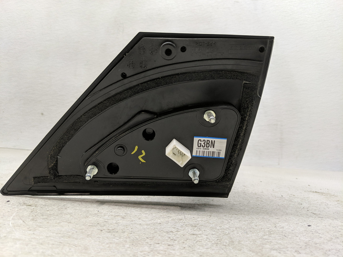 2014-2017 Hyundai Elantra Driver Side View Mirror - Left Door Mirror OEM Used - Oemusedautoparts1.com
