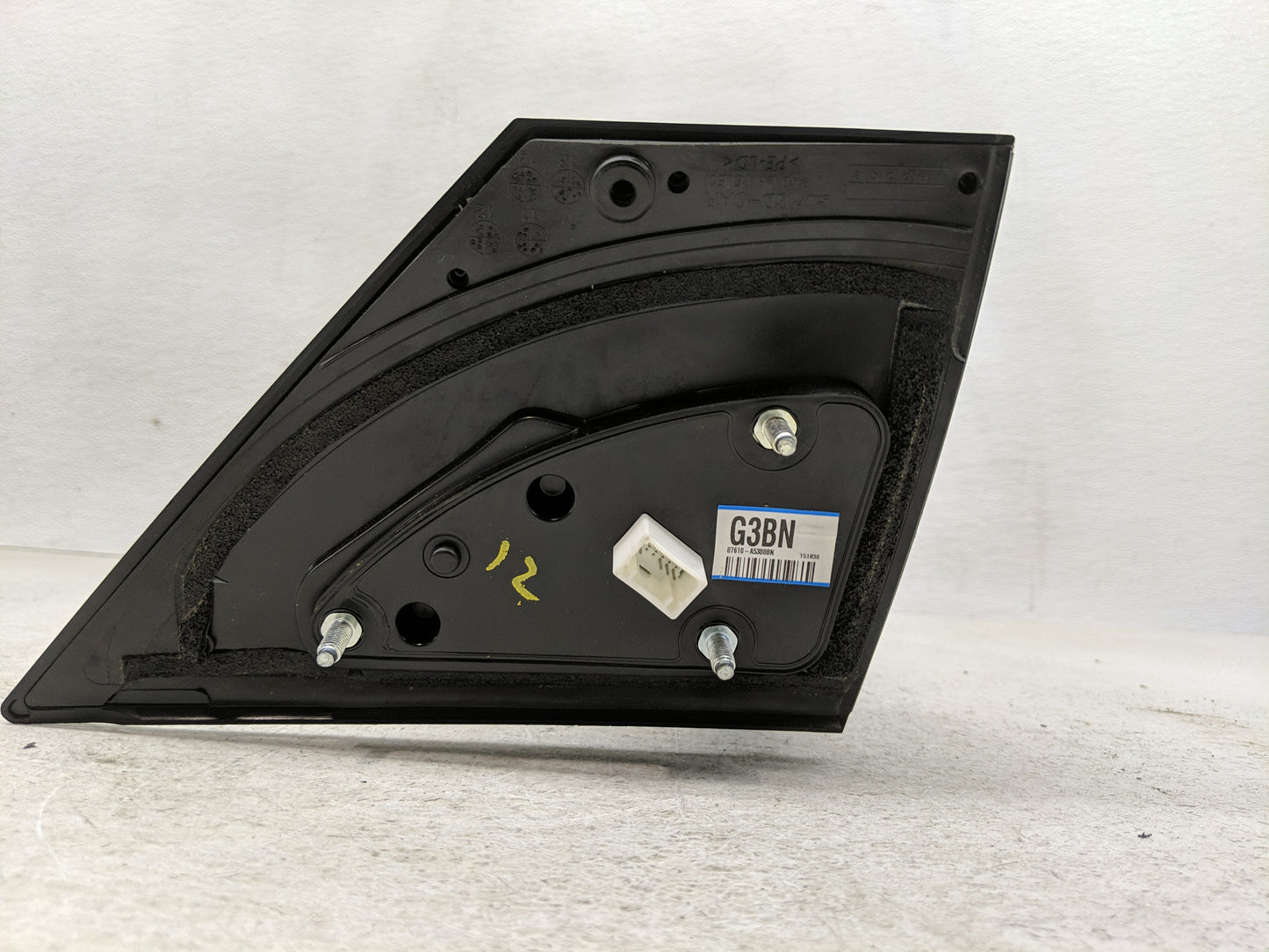 2014-2017 Hyundai Elantra Driver Side View Mirror - Left Door Mirror OEM Used - Oemusedautoparts1.com
