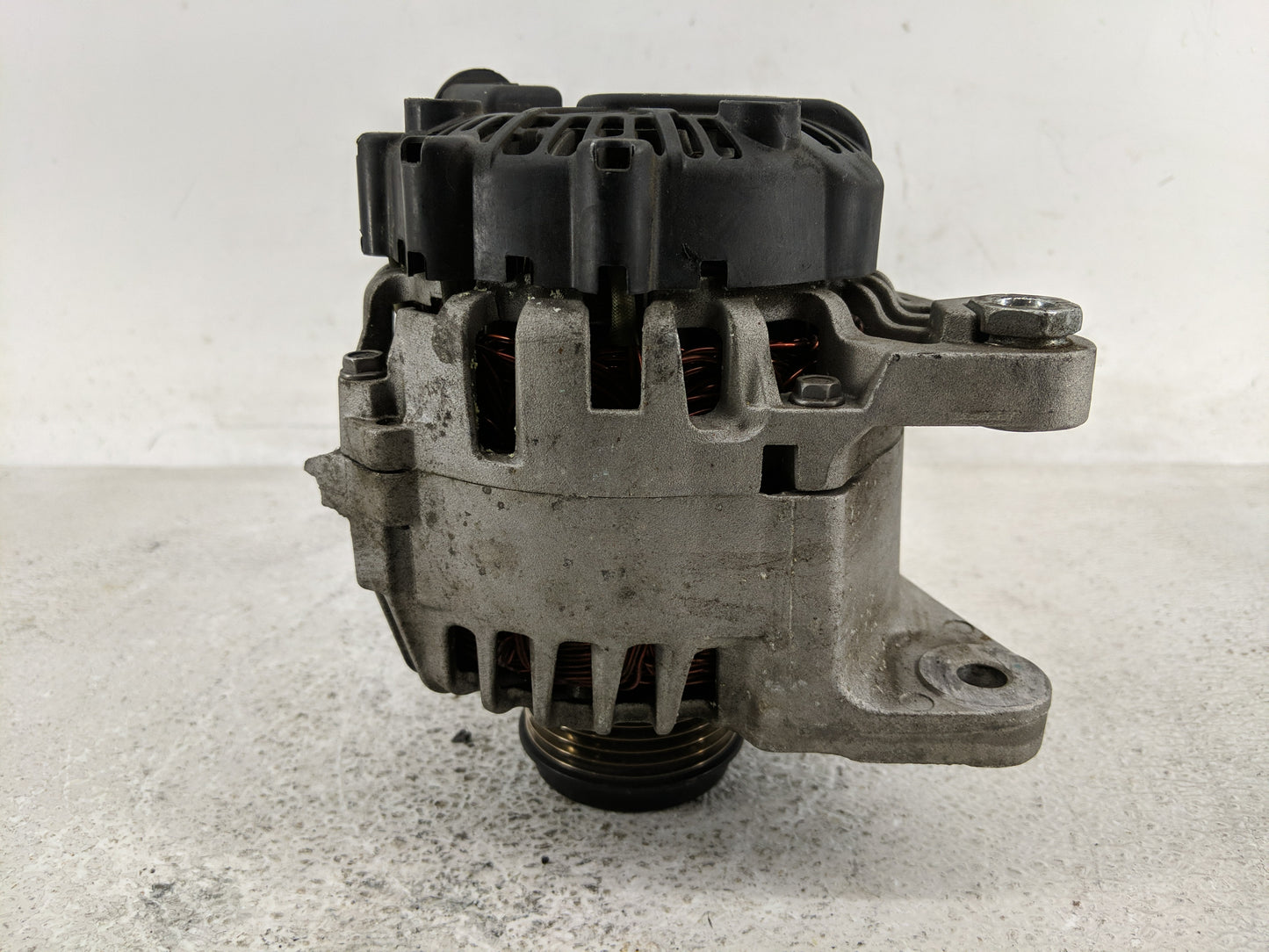 2011-2018 Hyundai Elantra Alternator Replacement Generator Charging Assembly Engine OEM P/N:37300-2E200 2610428 Fits OEM Use