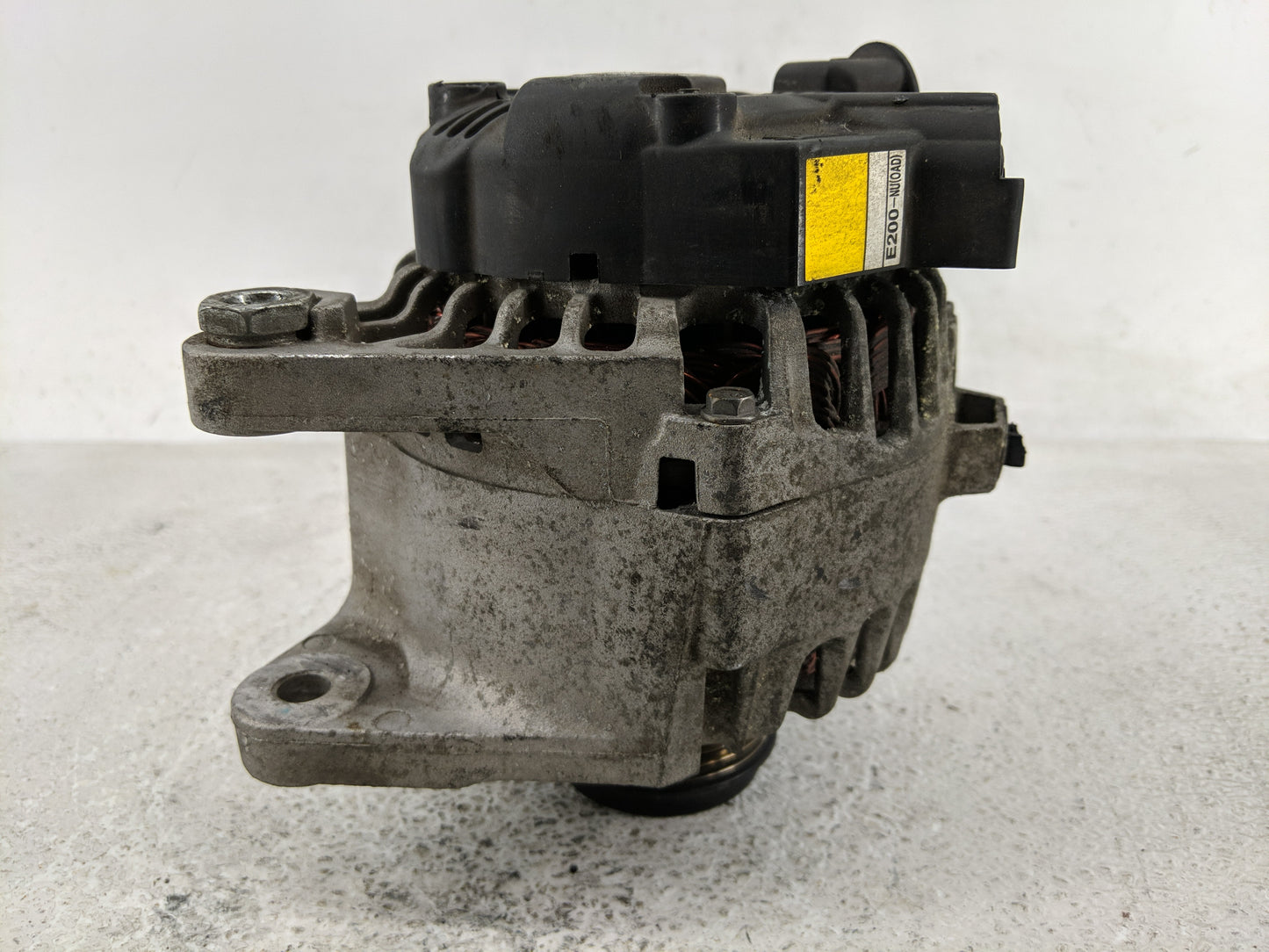 2011-2018 Hyundai Elantra Alternator Replacement Generator Charging Assembly Engine OEM P/N:37300-2E200 2610428 Fits OEM Use