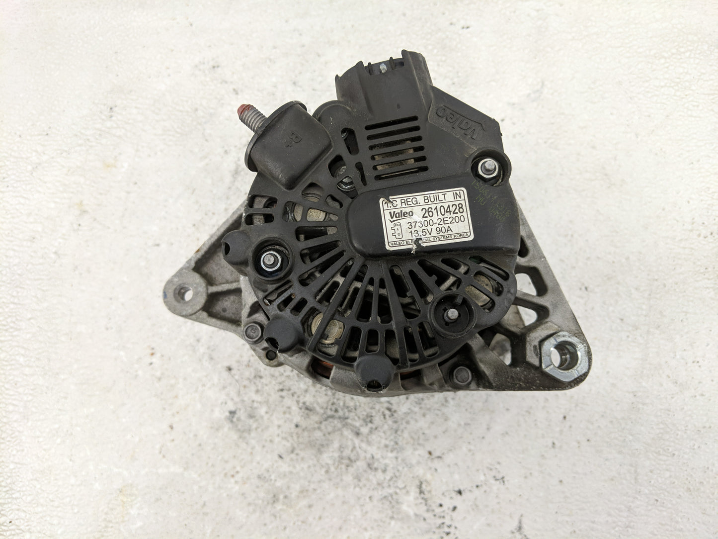 2011-2018 Hyundai Elantra Alternator Replacement Generator Charging Assembly Engine OEM P/N:37300-2E200 2610428 Fits OEM Use