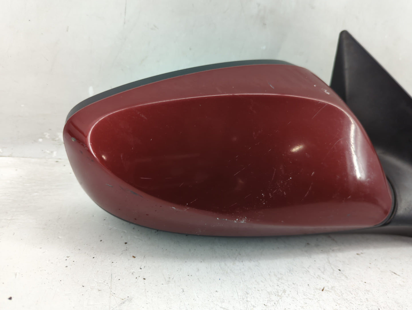 2015-2016 Hyundai Elantra Passenger Side View Mirror - Right Door Mirror OEM Used - Oemusedautoparts1.com