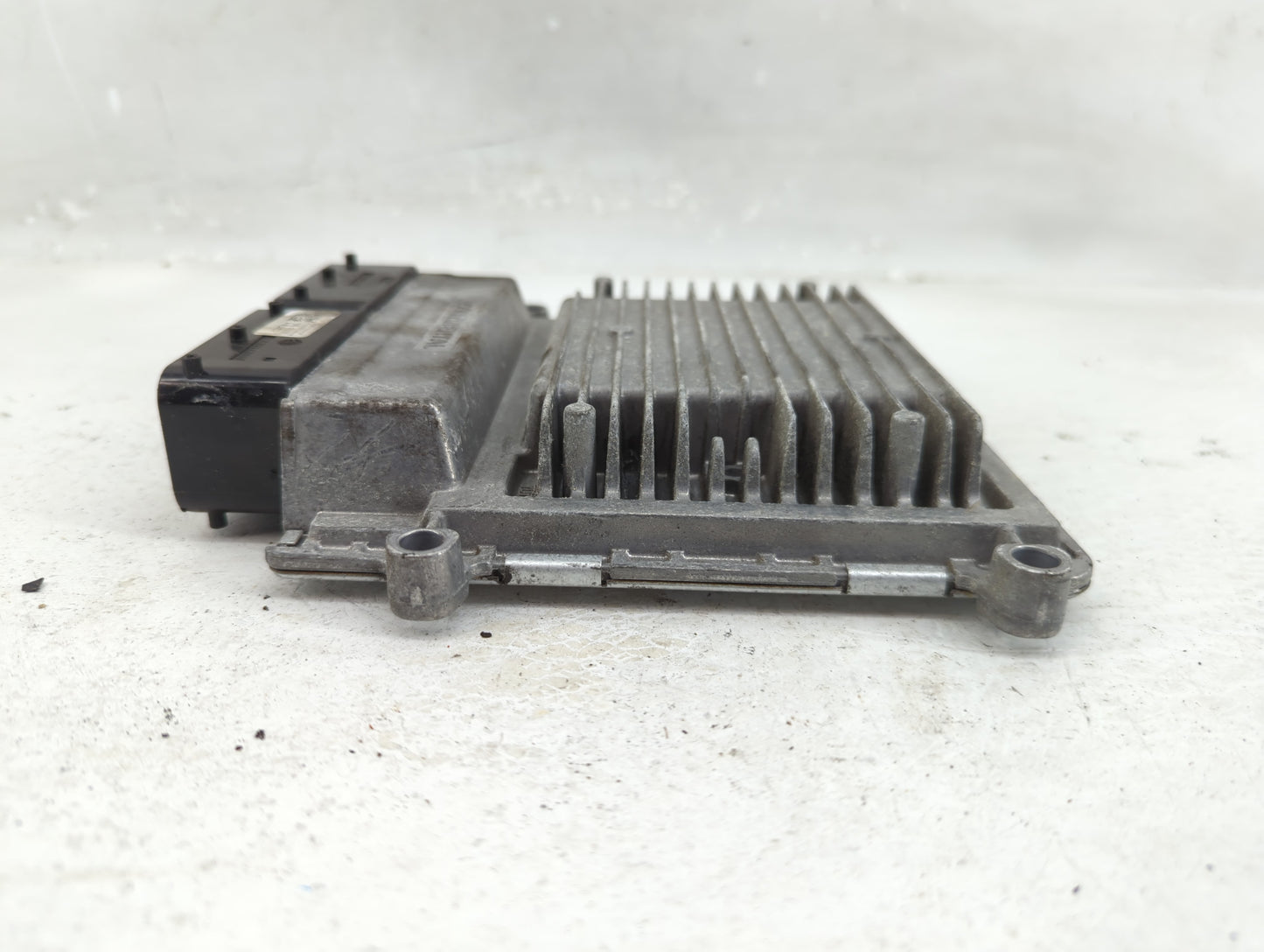 2014-2016 Hyundai Elantra PCM Engine Control Computer ECU ECM PCU OEM P/N:39101-2EML6 39100-2EML6 Fits Fits 2014 2015 2016 O