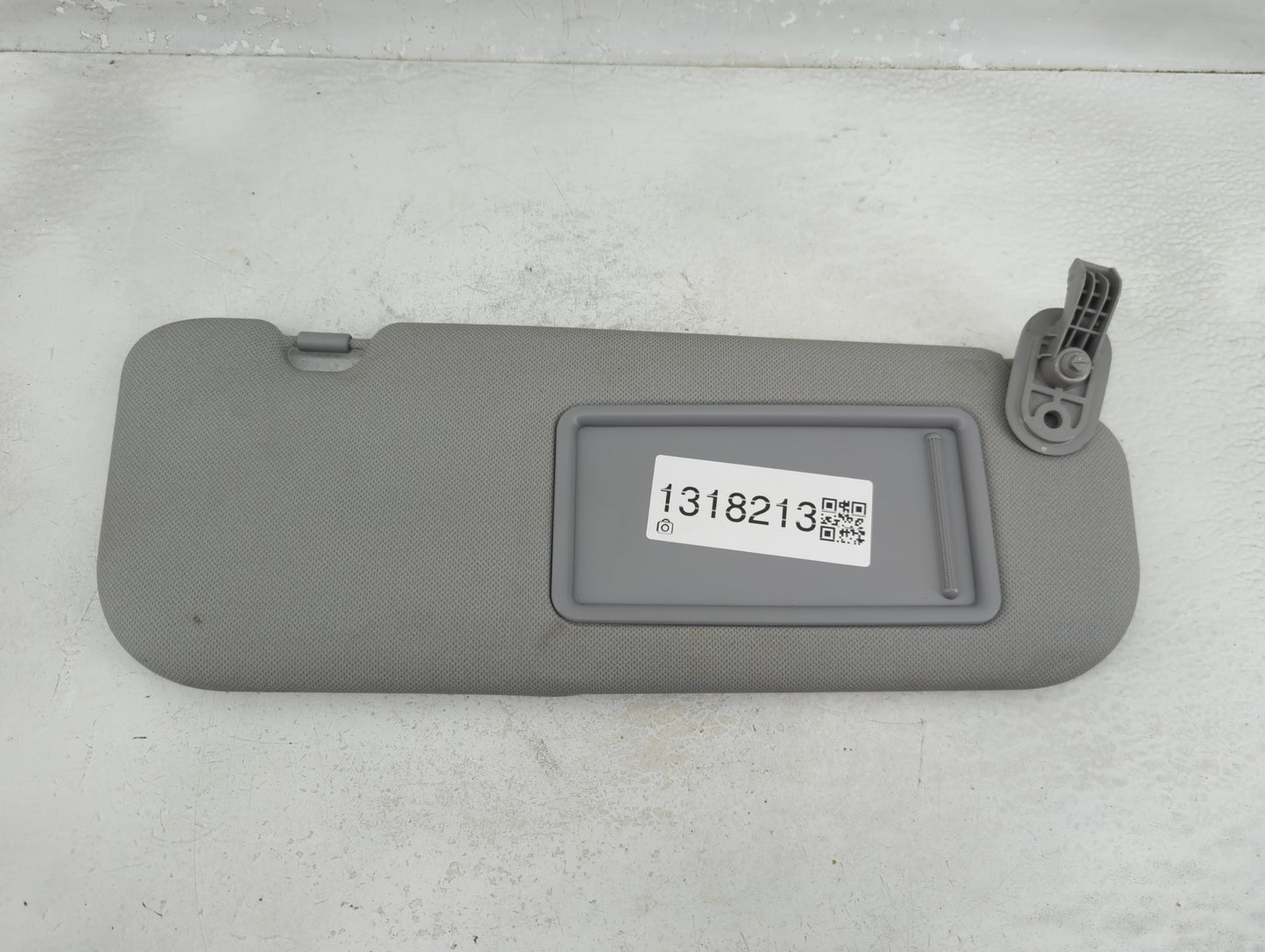 2014-2016 Hyundai Elantra Sun Visor Shade Replacement Passenger Right Mirror Fits Fits 2014 2015 2016 OEM Used Auto Parts - 