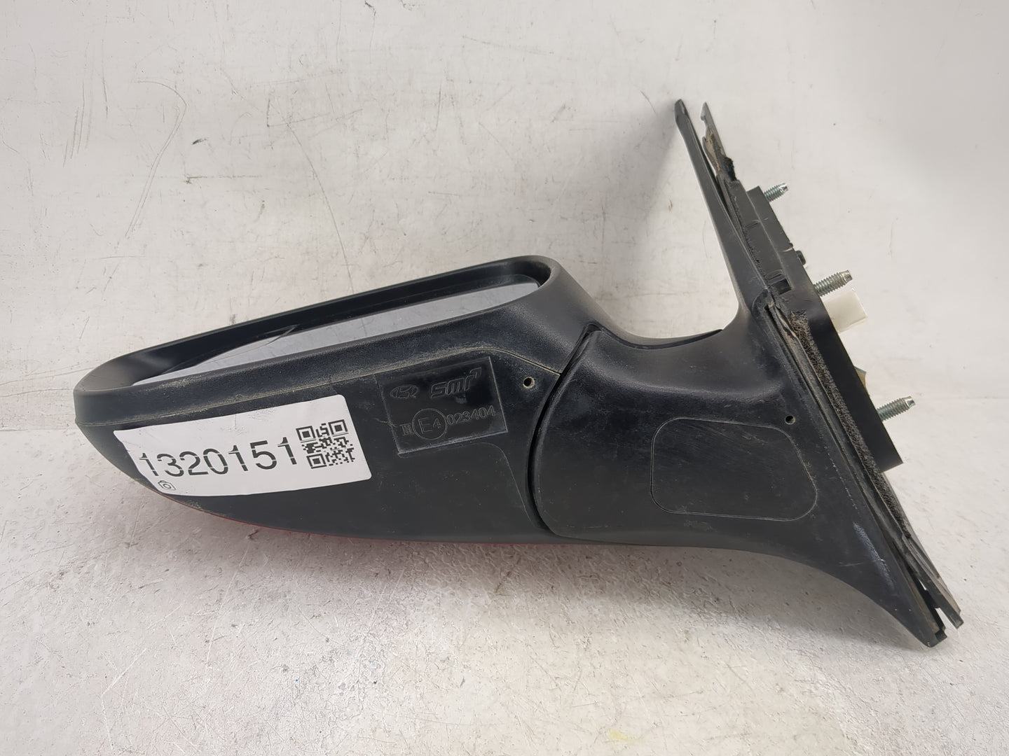 2014-2017 Hyundai Elantra Driver Side View Mirror - Left Door Mirror OEM Used - Oemusedautoparts1.com