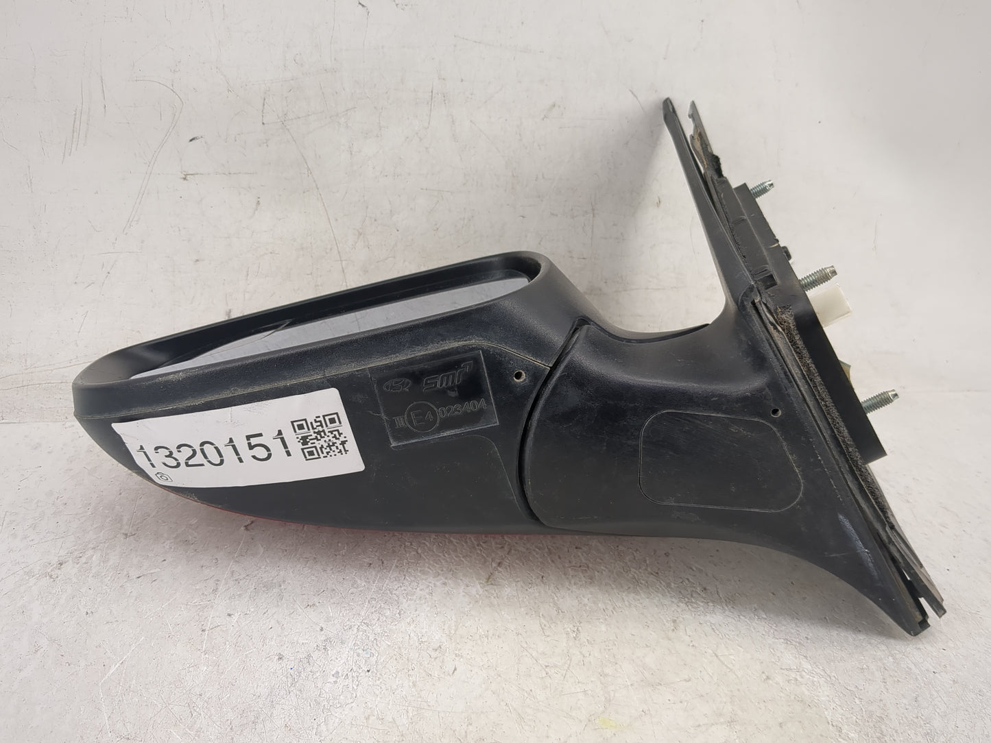 2014-2017 Hyundai Elantra Driver Side View Mirror - Left Door Mirror OEM Used - Oemusedautoparts1.com