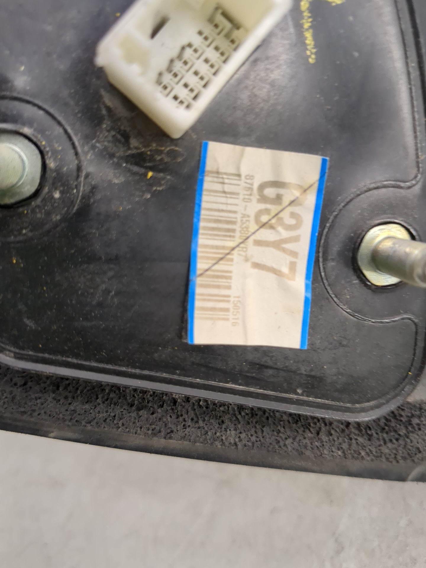 2014-2017 Hyundai Elantra Driver Side View Mirror - Left Door Mirror OEM Used - Oemusedautoparts1.com