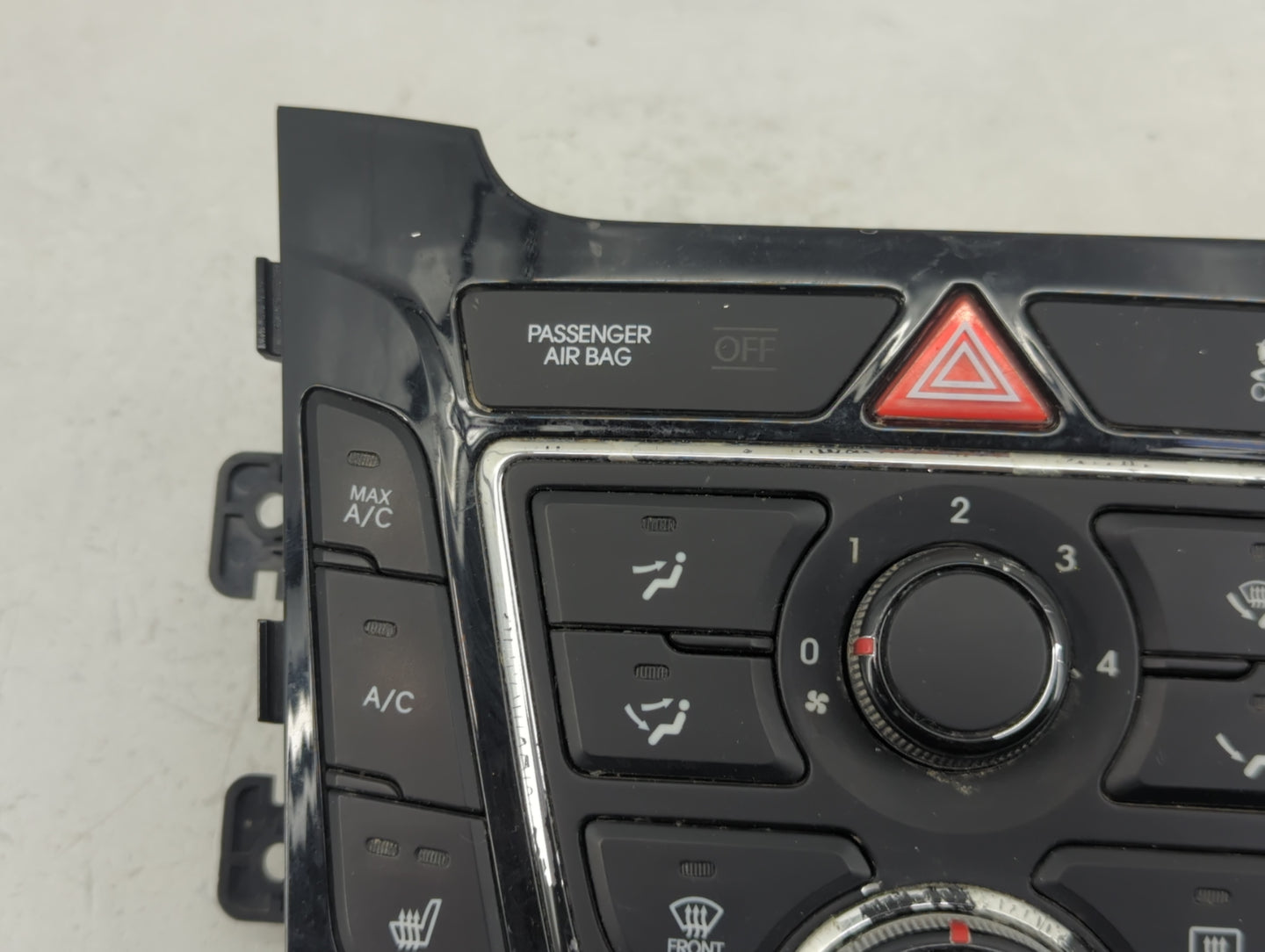 2013-2017 Hyundai Elantra Climate Control Module Temperature AC/Heater Replacement P/N:97250-A5XXX 97250-A6XXX Fits OEM Used