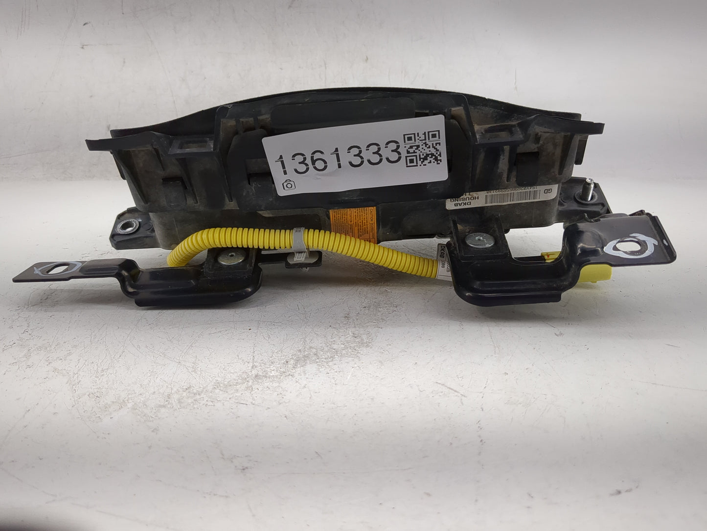 2016-2017 Hyundai Elantra Air Bag Driver Left Knee OEM P/N:56970A5100RY Fits Fits 2016 2017 OEM Used Auto Parts - Oemusedaut