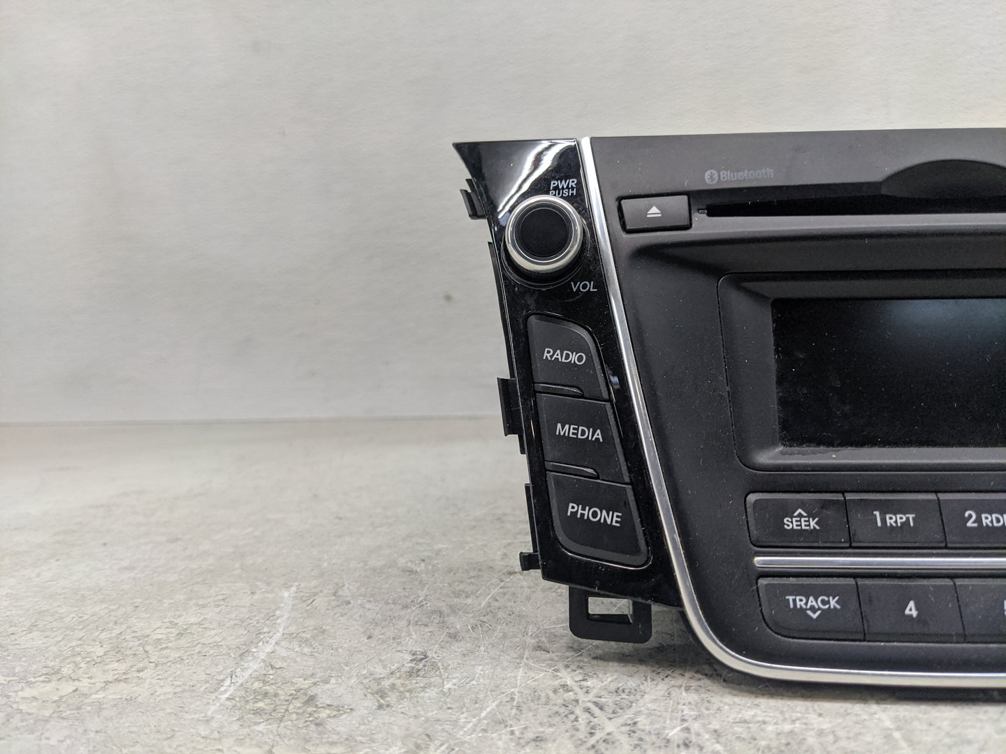 2016-2017 Hyundai Elantra Radio AM FM Cd Player Receiver Replacement P/N:96170-A5260GU Fits Fits 2016 2017 OEM Used Auto Par