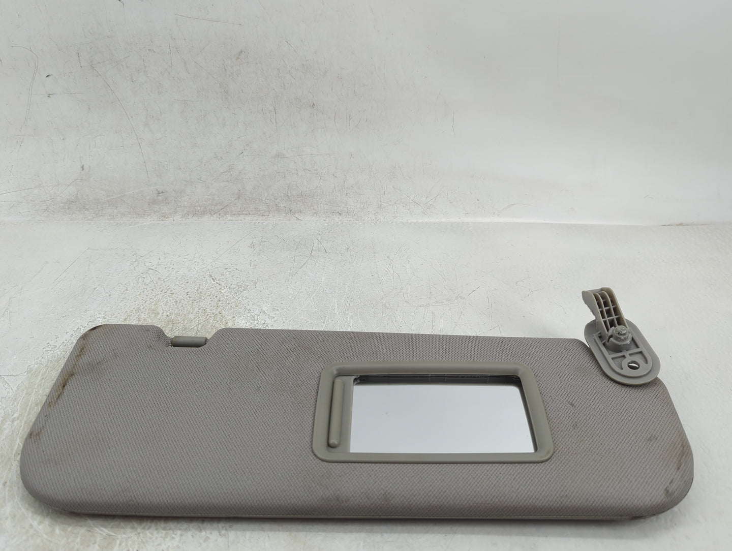 2014-2016 Hyundai Elantra Sun Visor Shade Replacement Passenger Right Mirror Fits Fits 2014 2015 2016 OEM Used Auto Parts - 