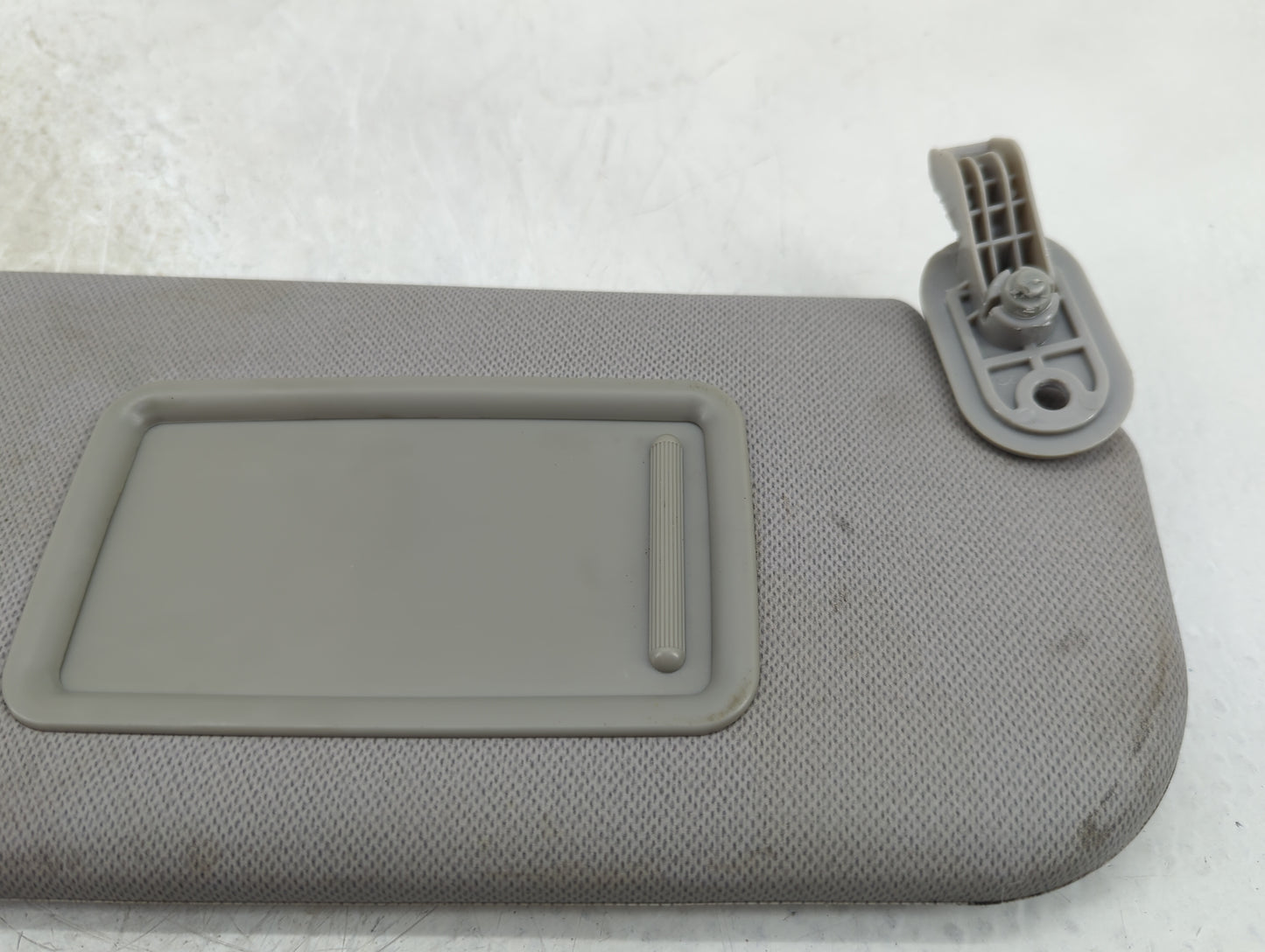 2014-2016 Hyundai Elantra Sun Visor Shade Replacement Passenger Right Mirror Fits Fits 2014 2015 2016 OEM Used Auto Parts - 