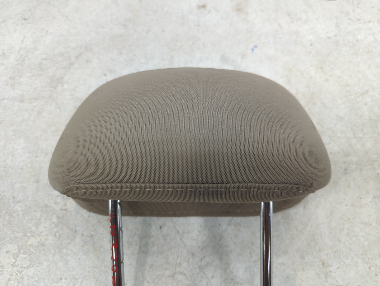 2013-2017 Hyundai Elantra Headrest Head Rest Rear Center Seat Fits Fits 2013 2014 2015 2016 2017 OEM Used Auto Parts - Oemus