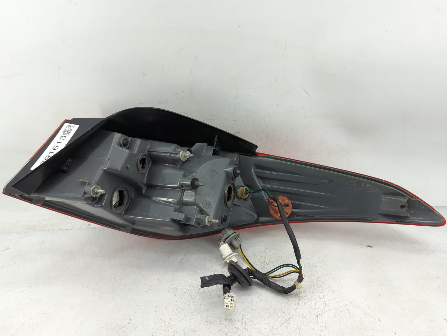2014-2016 Hyundai Elantra Tail Light Assembly Driver Left OEM P/N:92401-3Y Fits Fits 2014 2015 2016 OEM Used Auto Parts - Oe