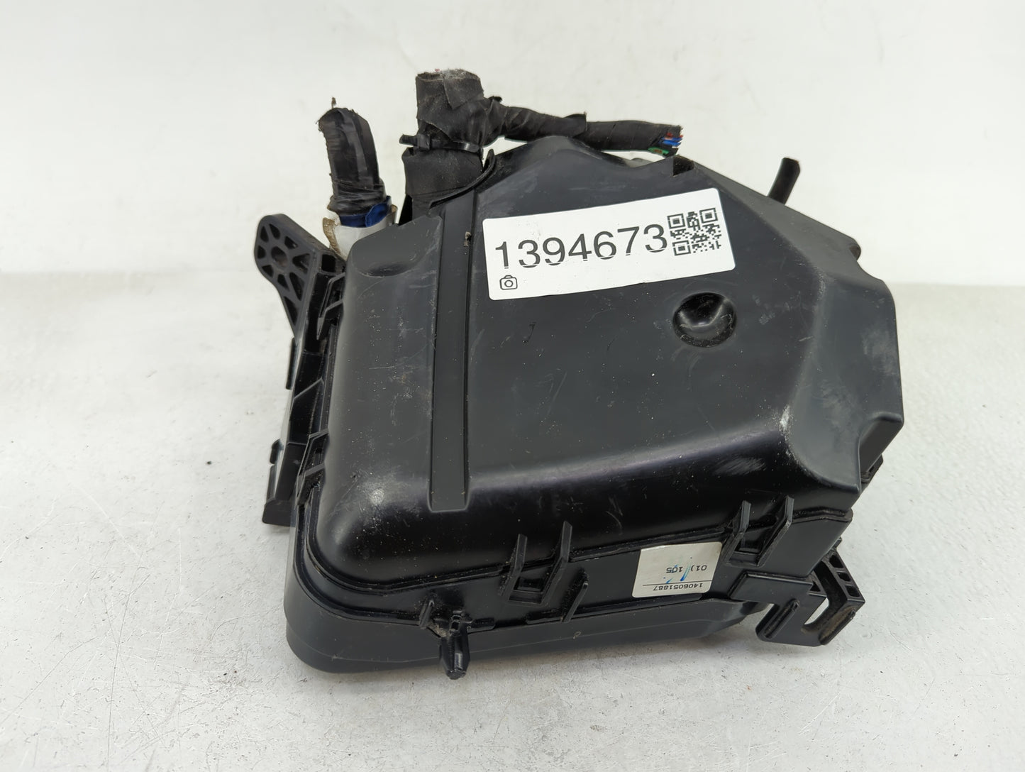 2014-2016 Hyundai Elantra Fusebox Fuse Box Panel Relay Module P/N:VS912013Y060UA Fits Fits 2014 2015 2016 OEM Used Auto Part