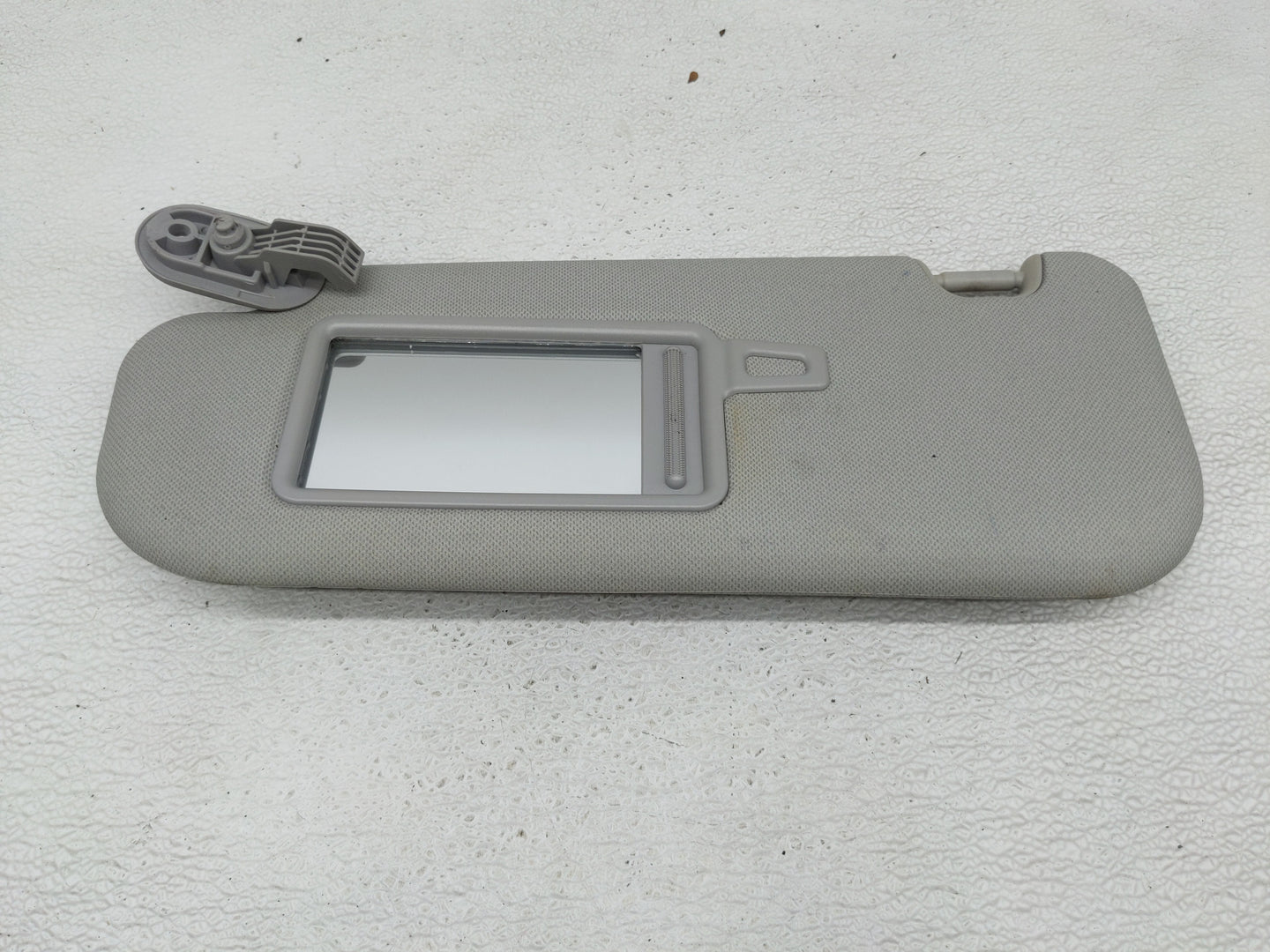 2013-2017 Hyundai Elantra Sun Visor Shade Replacement Driver Left Mirror Fits Fits 2013 2014 2015 2016 2017 OEM Used Auto Pa