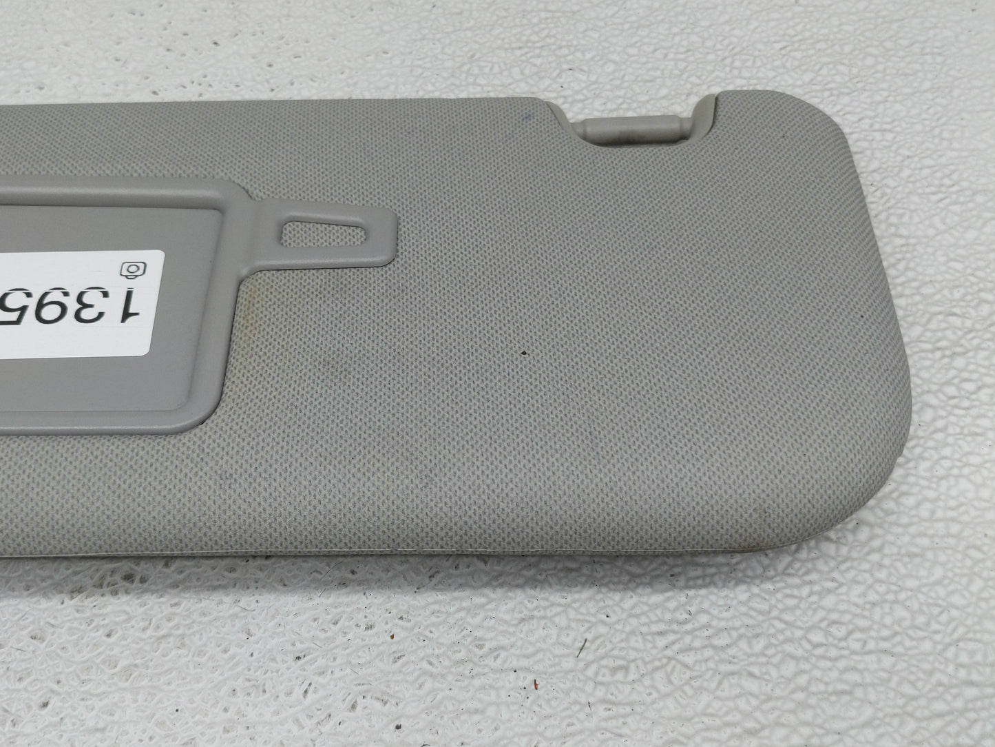 2013-2017 Hyundai Elantra Sun Visor Shade Replacement Driver Left Mirror Fits Fits 2013 2014 2015 2016 2017 OEM Used Auto Pa