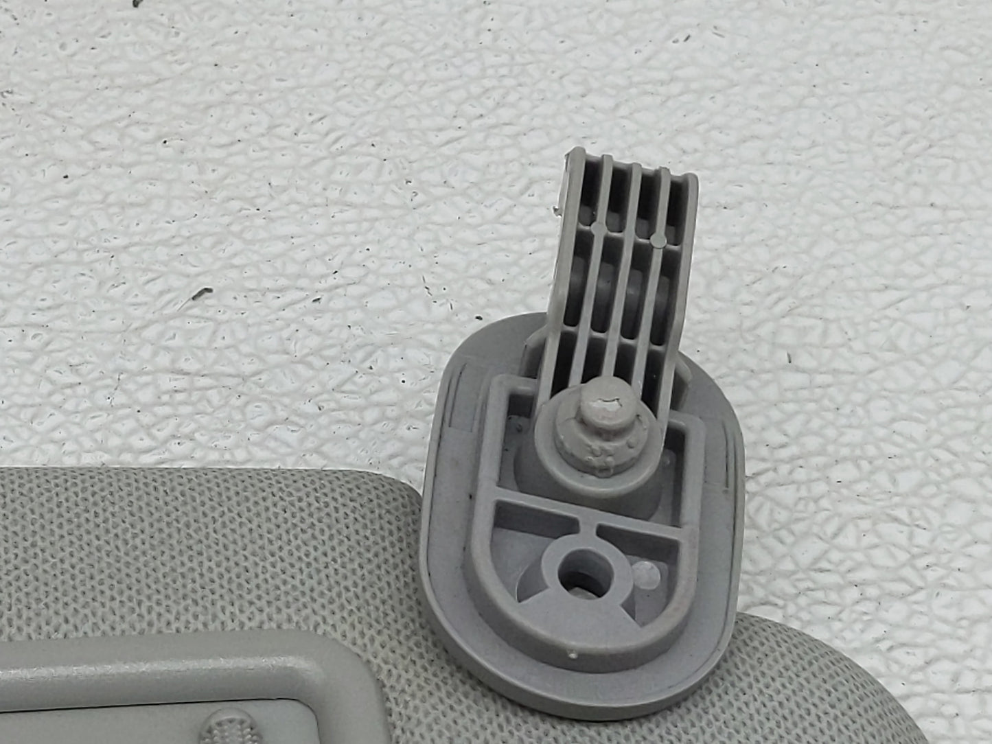 2013-2017 Hyundai Elantra Sun Visor Shade Replacement Passenger Right Mirror Fits Fits 2013 2014 2015 2016 2017 OEM Used Aut