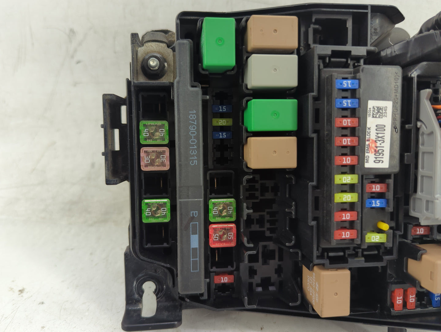 2014-2016 Hyundai Elantra Fusebox Fuse Box Panel Relay Module P/N:91265 3X060A Fits Fits 2014 2015 2016 OEM Used Auto Parts 