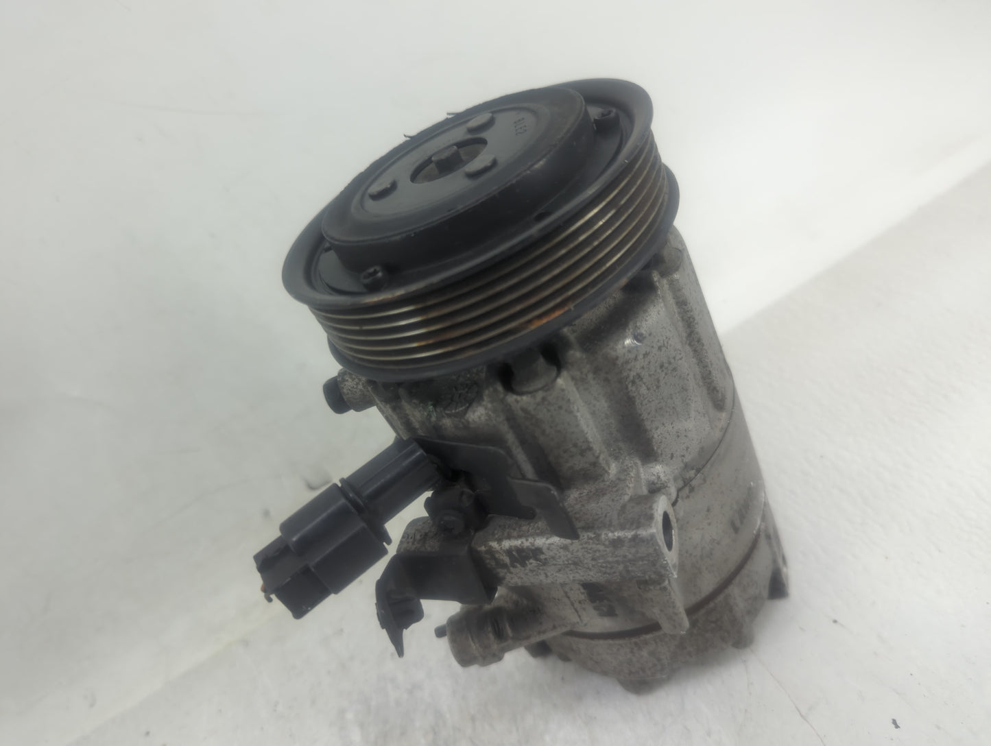 Hyundai Elantra Air Conditioning A/c Ac Compressor Oem - Oemusedautoparts1.com
