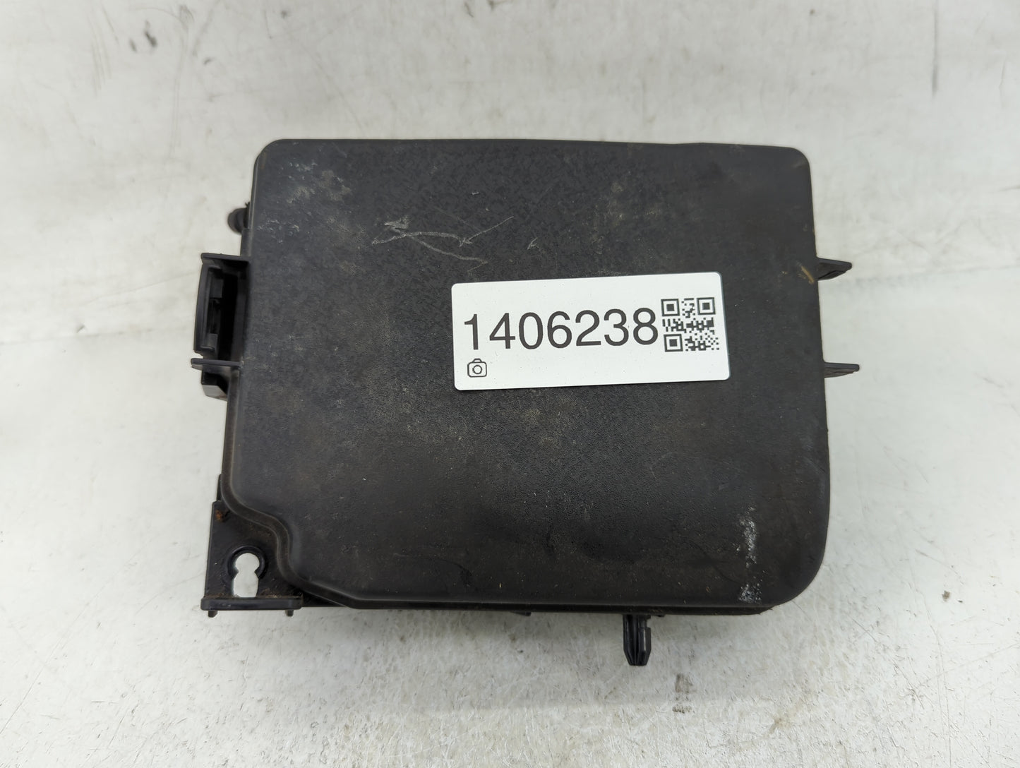 2016-2017 Hyundai Elantra Fusebox Fuse Box Panel Relay Module P/N:91248 A5400A Fits Fits 2016 2017 OEM Used Auto Parts - Oem