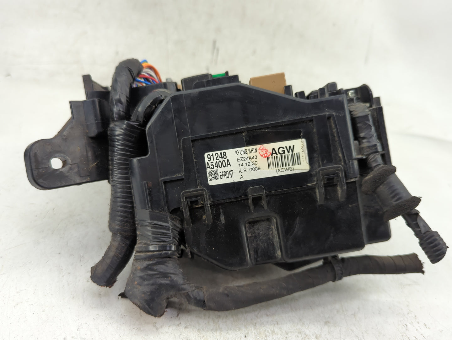 2016-2017 Hyundai Elantra Fusebox Fuse Box Panel Relay Module P/N:91248 A5400A Fits Fits 2016 2017 OEM Used Auto Parts - Oem
