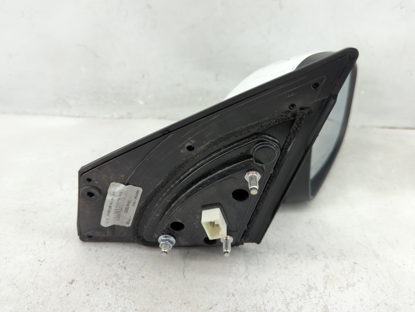 2014-2016 Hyundai Elantra Passenger Side View Mirror - Right Door Mirror OEM Used - Oemusedautoparts1.com