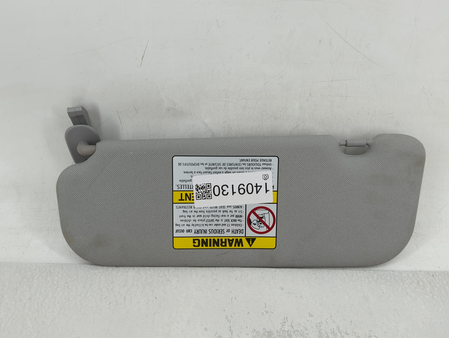 2014-2016 Hyundai Elantra Sun Visor Shade Replacement Passenger Right Mirror Fits Fits 2014 2015 2016 OEM Used Auto Parts - 