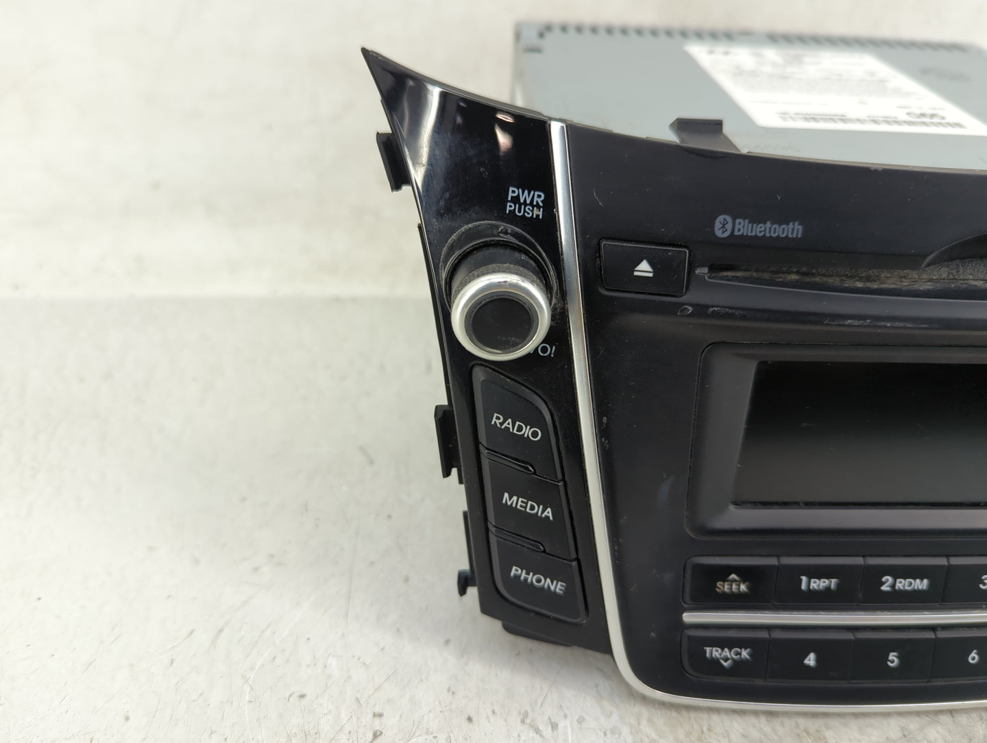 2016-2017 Hyundai Elantra Radio AM FM Cd Player Receiver Replacement P/N:96170-A5260G Fits Fits 2016 2017 OEM Used Auto Part