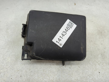 2014-2016 Hyundai Elantra Fusebox Fuse Box Panel Relay Module P/N:91956-00035 91951-3X710 Fits Fits 2014 2015 2016 OEM Used 