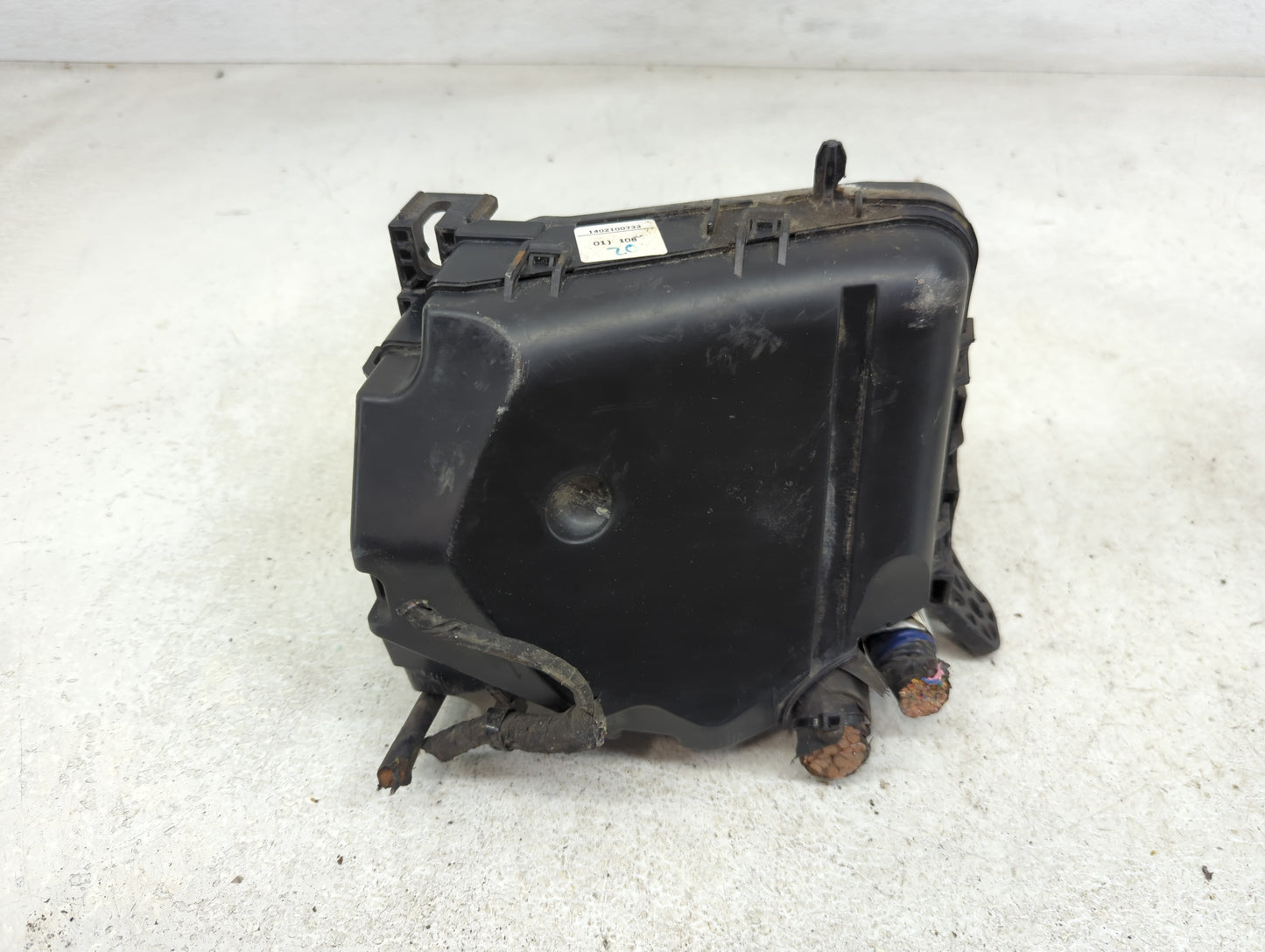 2014-2016 Hyundai Elantra Fusebox Fuse Box Panel Relay Module P/N:91956-00035 91951-3X710 Fits Fits 2014 2015 2016 OEM Used 