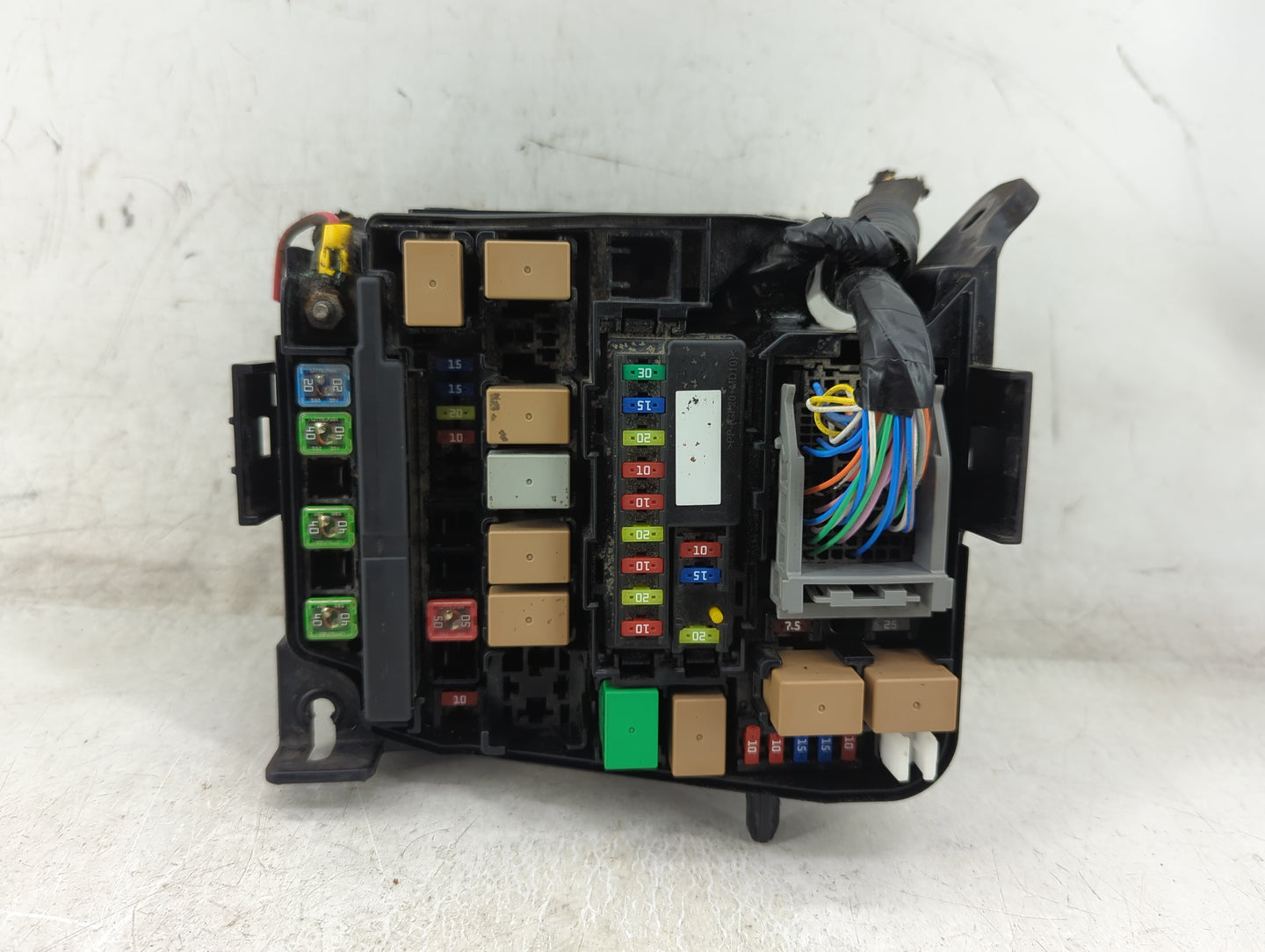 2016-2017 Hyundai Elantra Fusebox Fuse Box Panel Relay Module P/N:91248 A5230A 91950-A5742 Fits Fits 2016 2017 OEM Used Auto