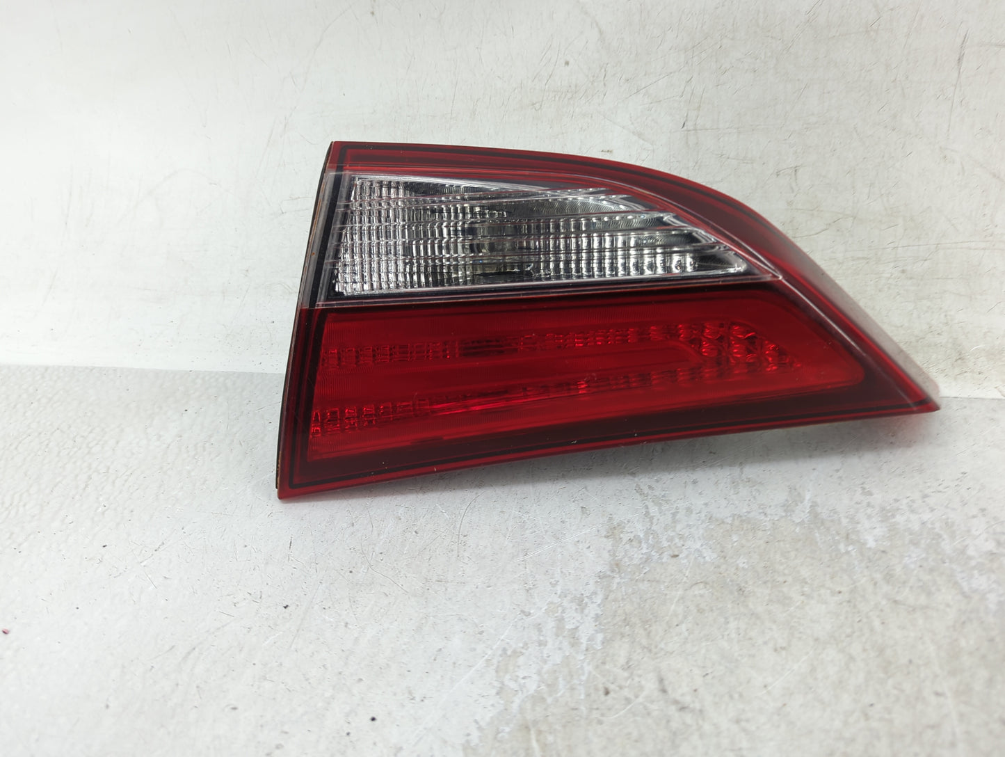 2014-2016 Hyundai Elantra Tail Light Assembly Passenger Right OEM P/N:92403-3Q Fits Fits 2014 2015 2016 OEM Used Auto Parts 
