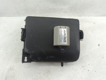 compare product 2016-2017 Hyundai Elantra Fusebox Fuse Box Panel Relay Module P/N:91950-A5742 Fits Fits 2016 2017 OEM Used Auto Parts