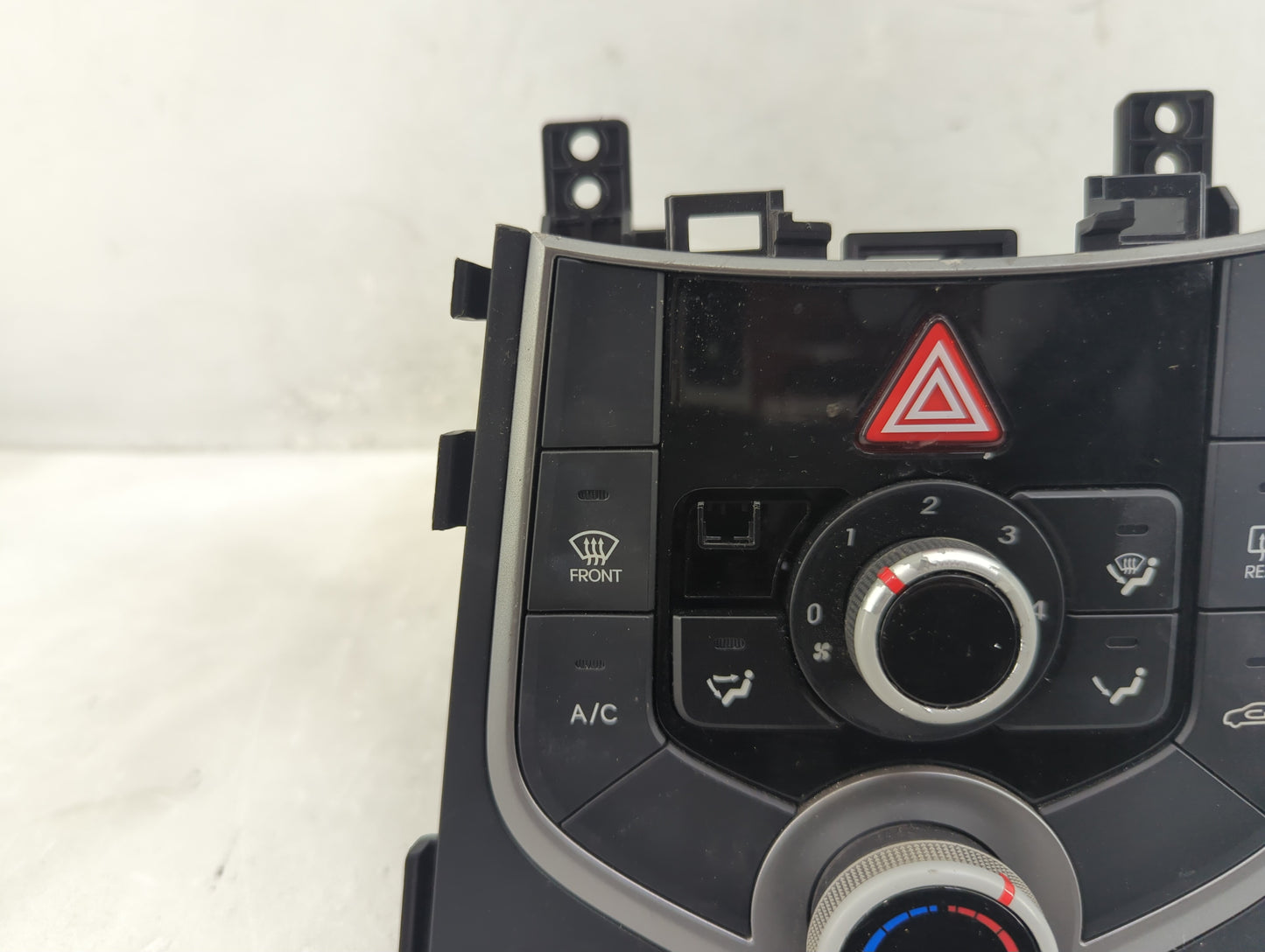 2014-2016 Hyundai Elantra Climate Control Module Temperature AC/Heater Replacement P/N:97250-3XCD0 Fits Fits 2014 2015 2016 