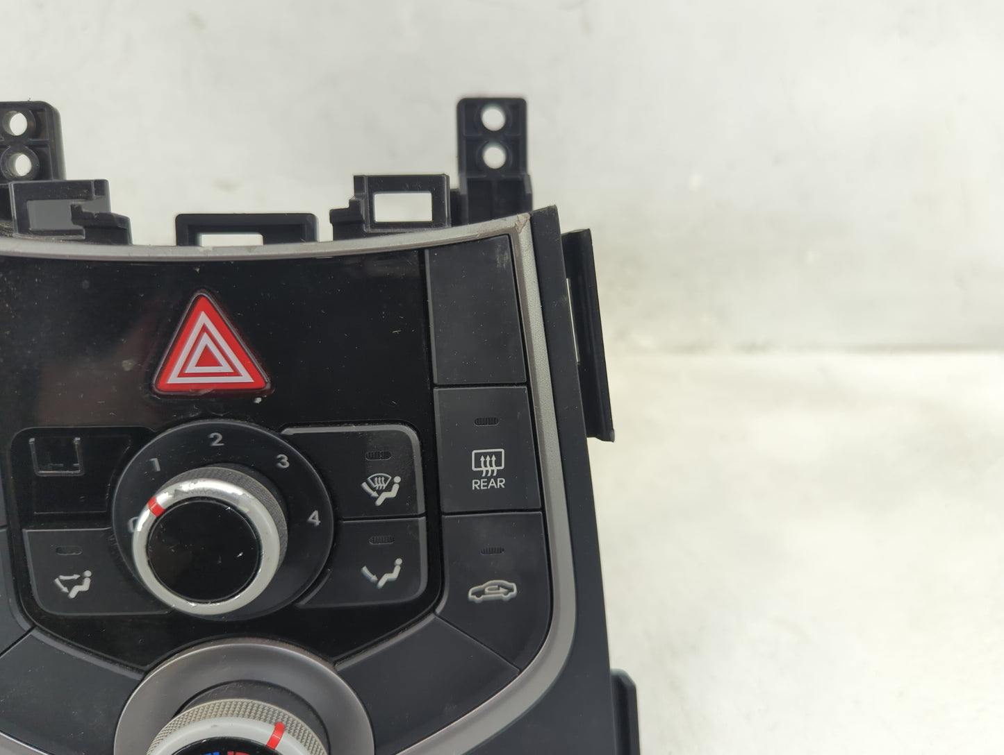 2014-2016 Hyundai Elantra Climate Control Module Temperature AC/Heater Replacement P/N:97250-3XCD0 Fits Fits 2014 2015 2016 