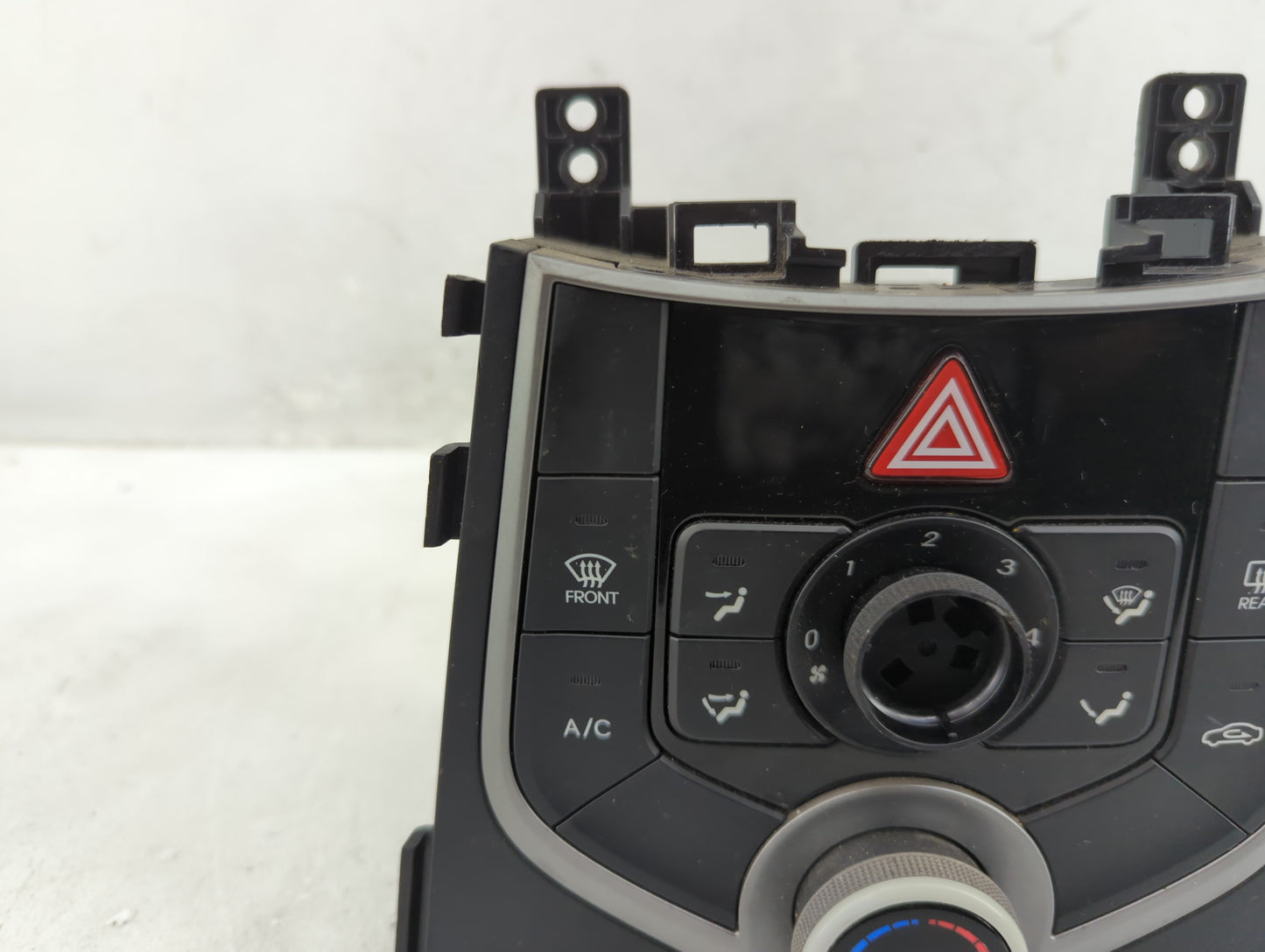 2014-2016 Hyundai Elantra Climate Control Module Temperature AC/Heater Replacement Fits Fits 2014 2015 2016 OEM Used Auto Pa