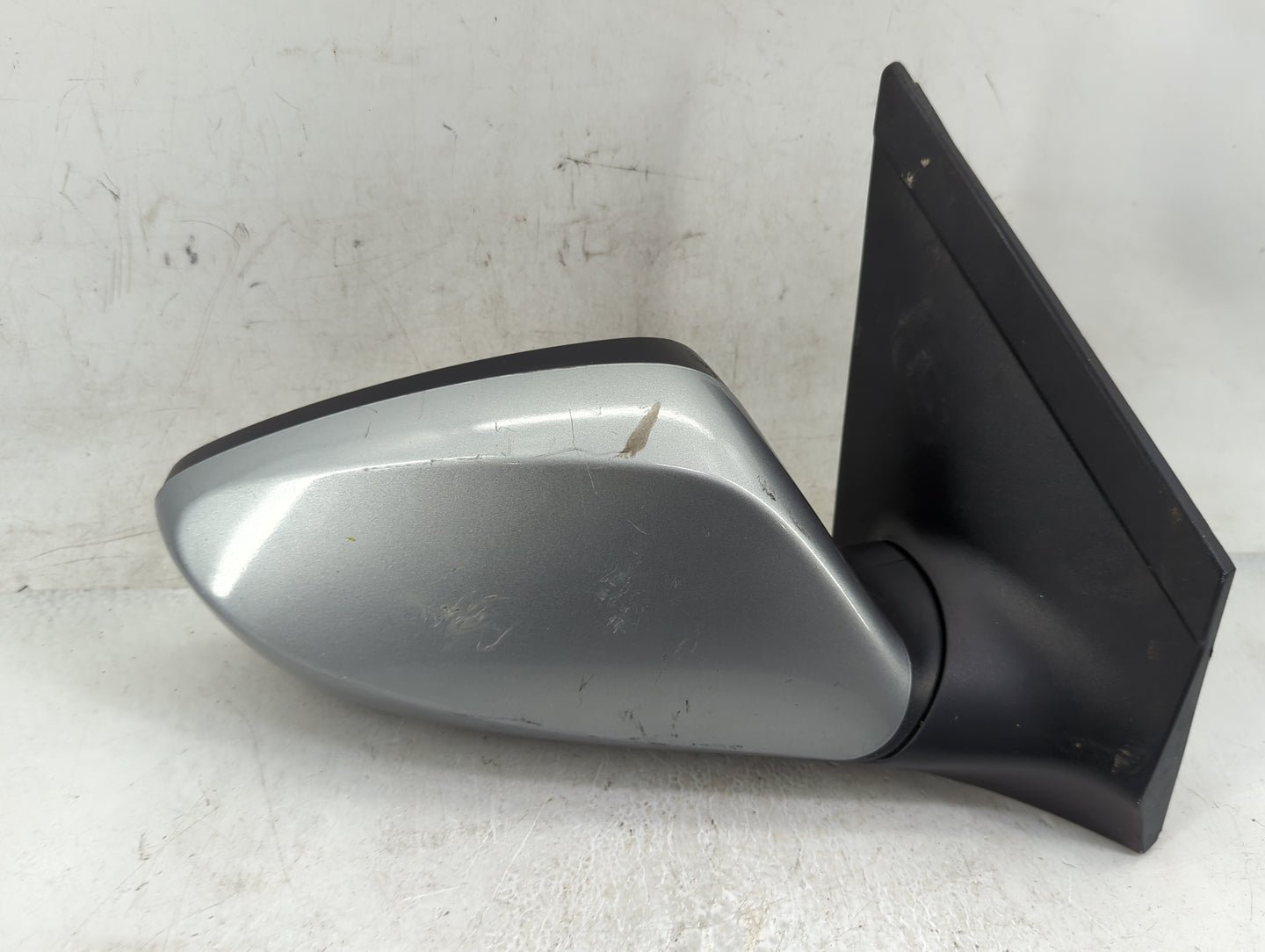 2014-2017 Hyundai Elantra Passenger Side View Mirror - Right Door Mirror OEM Used - Oemusedautoparts1.com