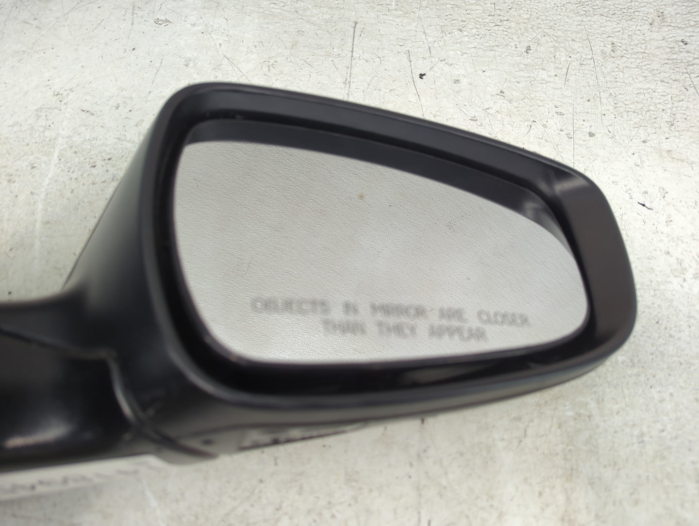 2014-2016 Hyundai Elantra Passenger Side View Mirror - Right Door Mirror OEM Used - Oemusedautoparts1.com